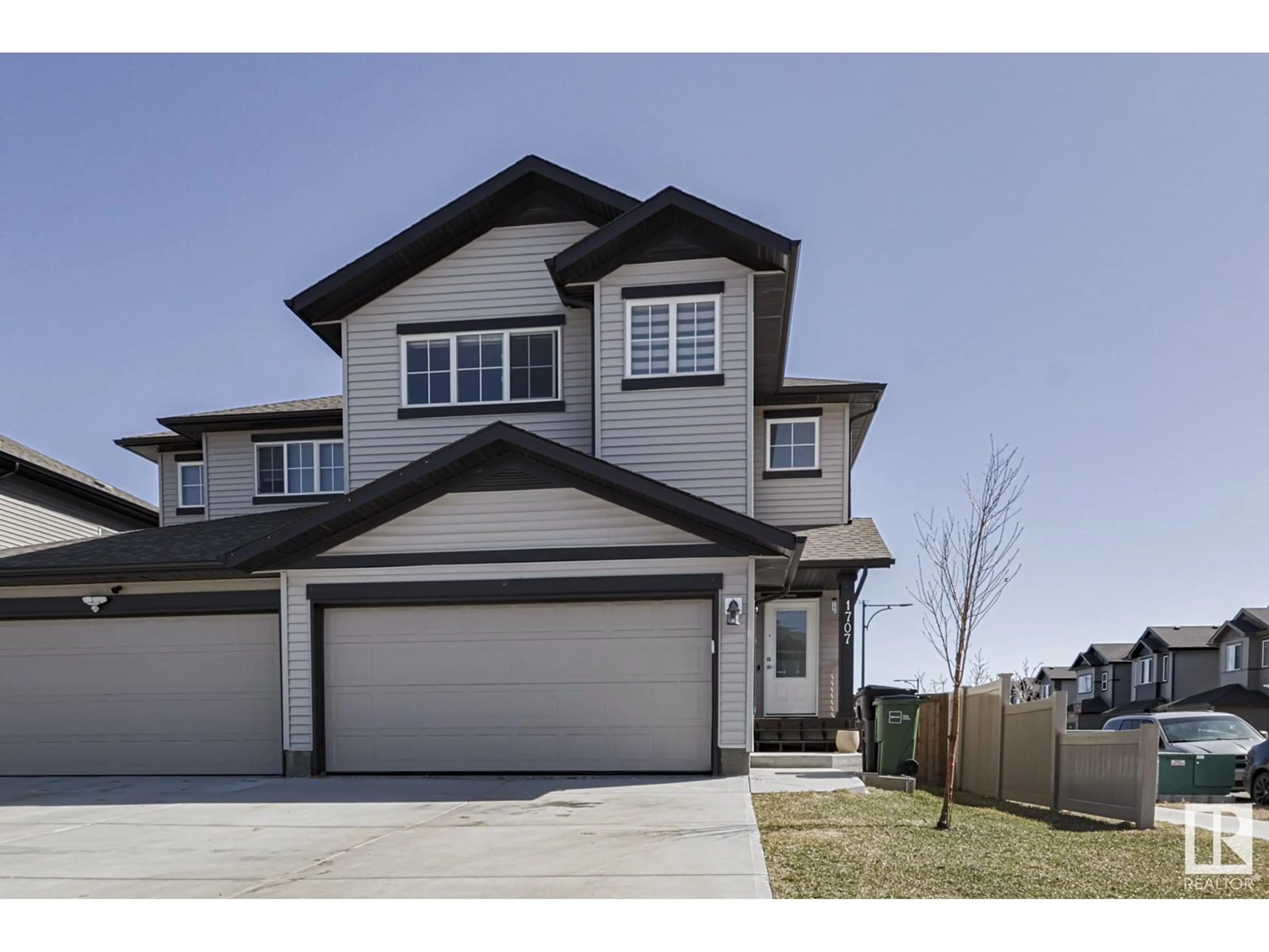 Unknown for 1707 27 ST, Edmonton Alberta T6T2G6