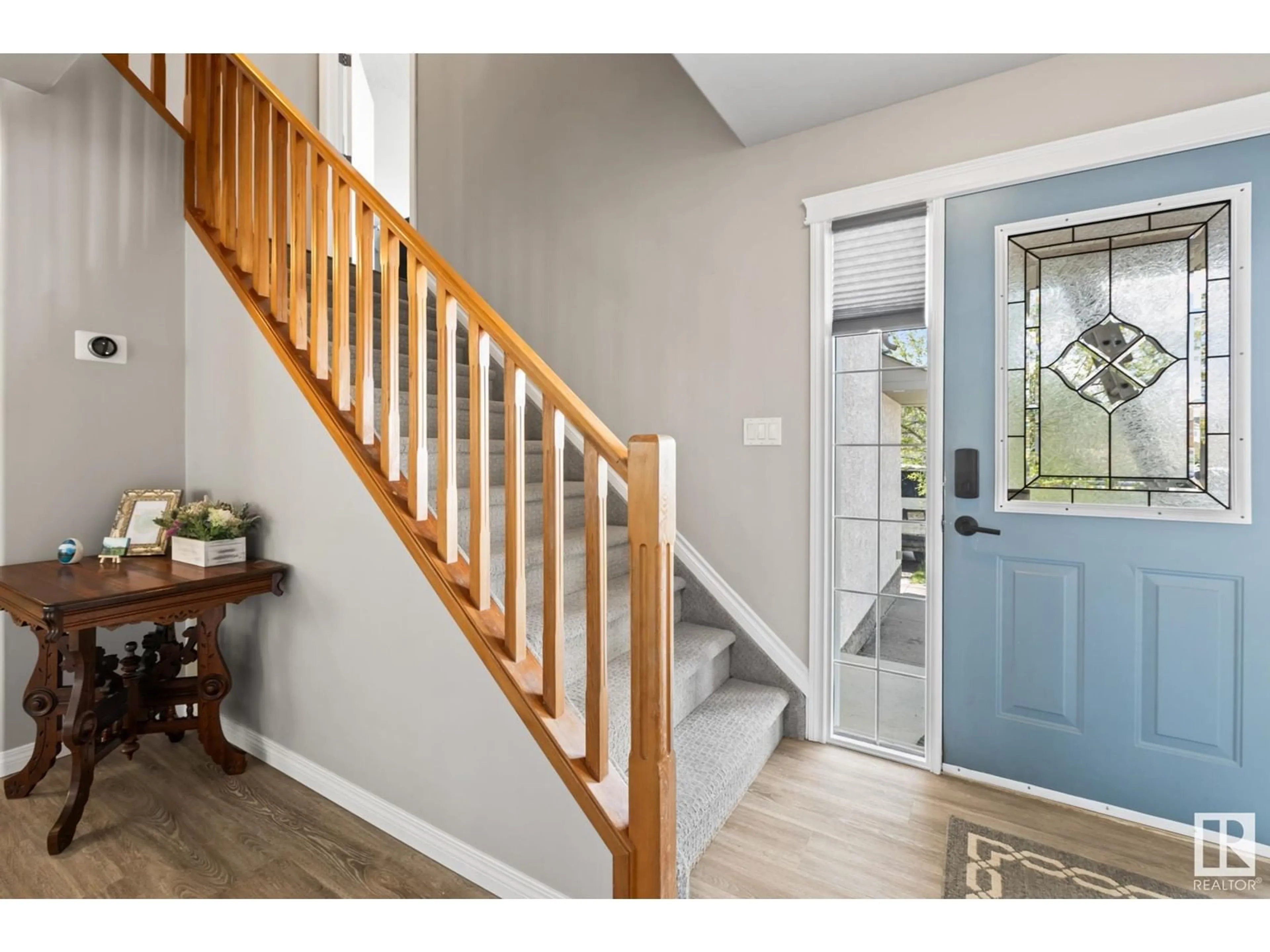Indoor entryway for NW - 18213 106A ST, Edmonton Alberta T5X6G5
