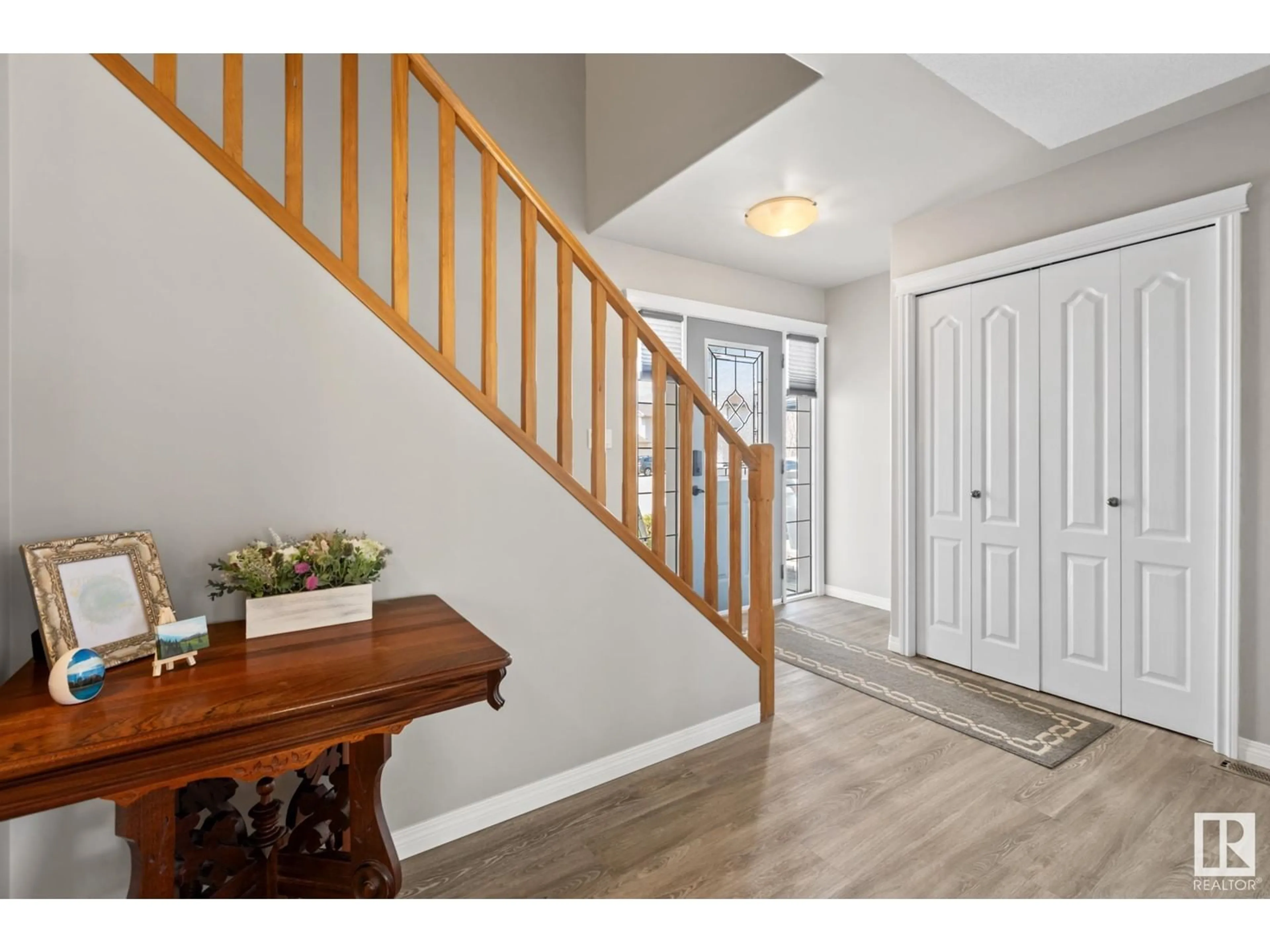 Indoor entryway for NW - 18213 106A ST, Edmonton Alberta T5X6G5