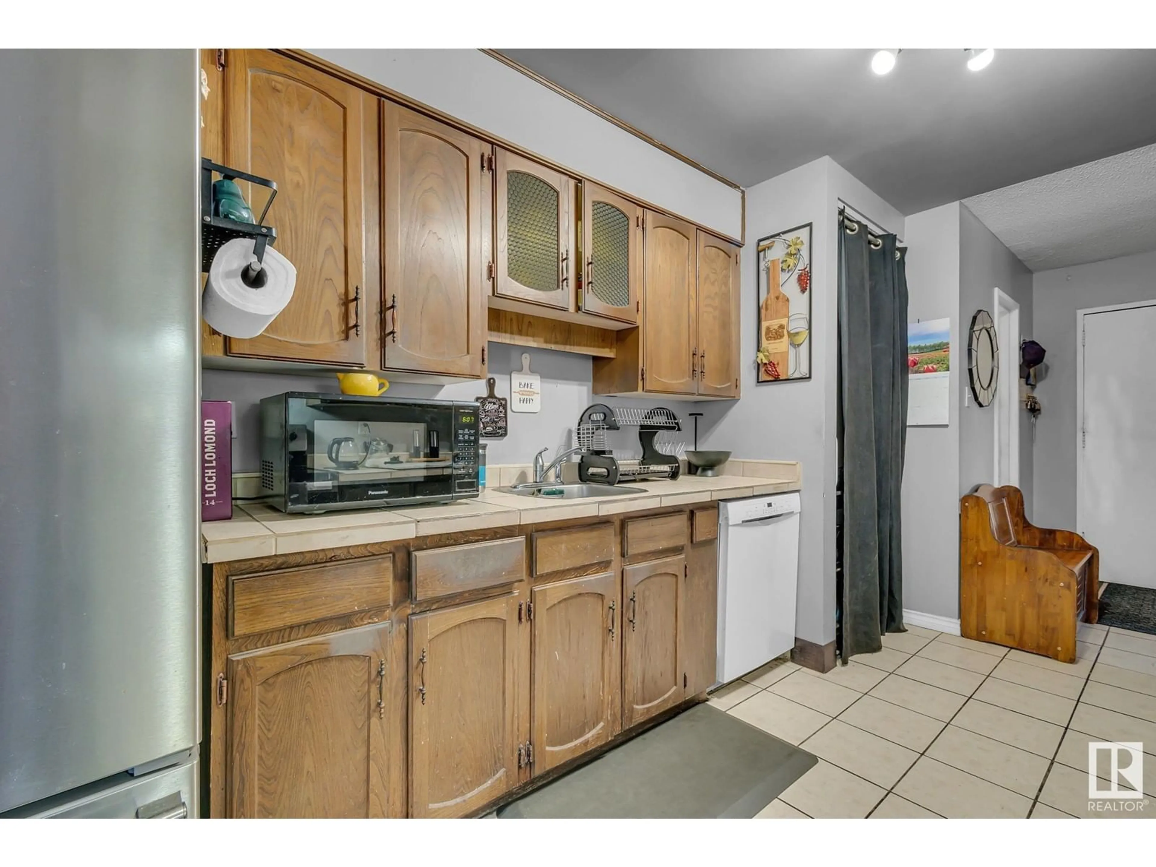 Standard kitchen, unknown for #202 - 7805 159 ST, Edmonton Alberta T5R2E1