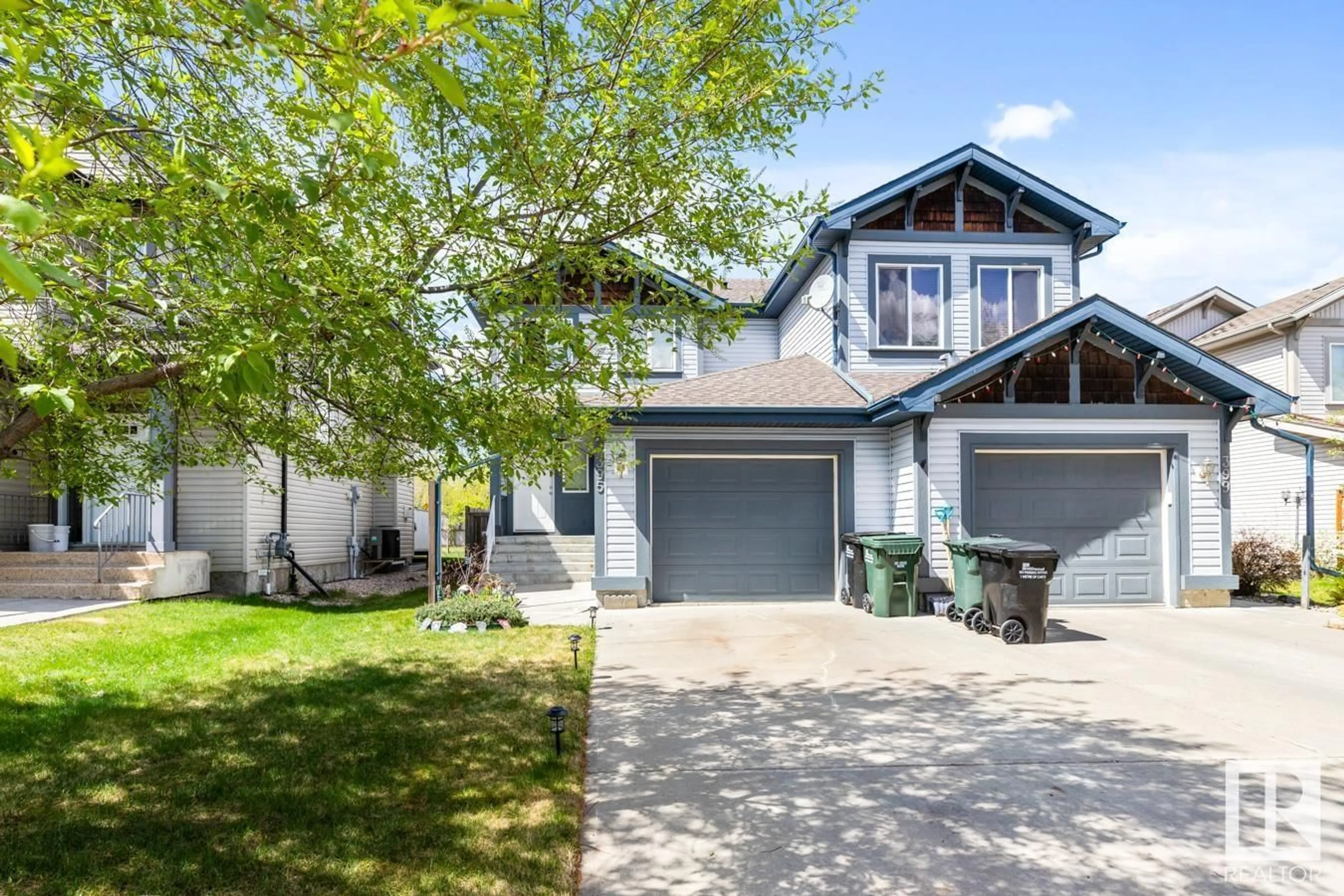 Home with vinyl exterior material, street for 395 SUMMERTON CR, Sherwood Park Alberta T8H2V4
