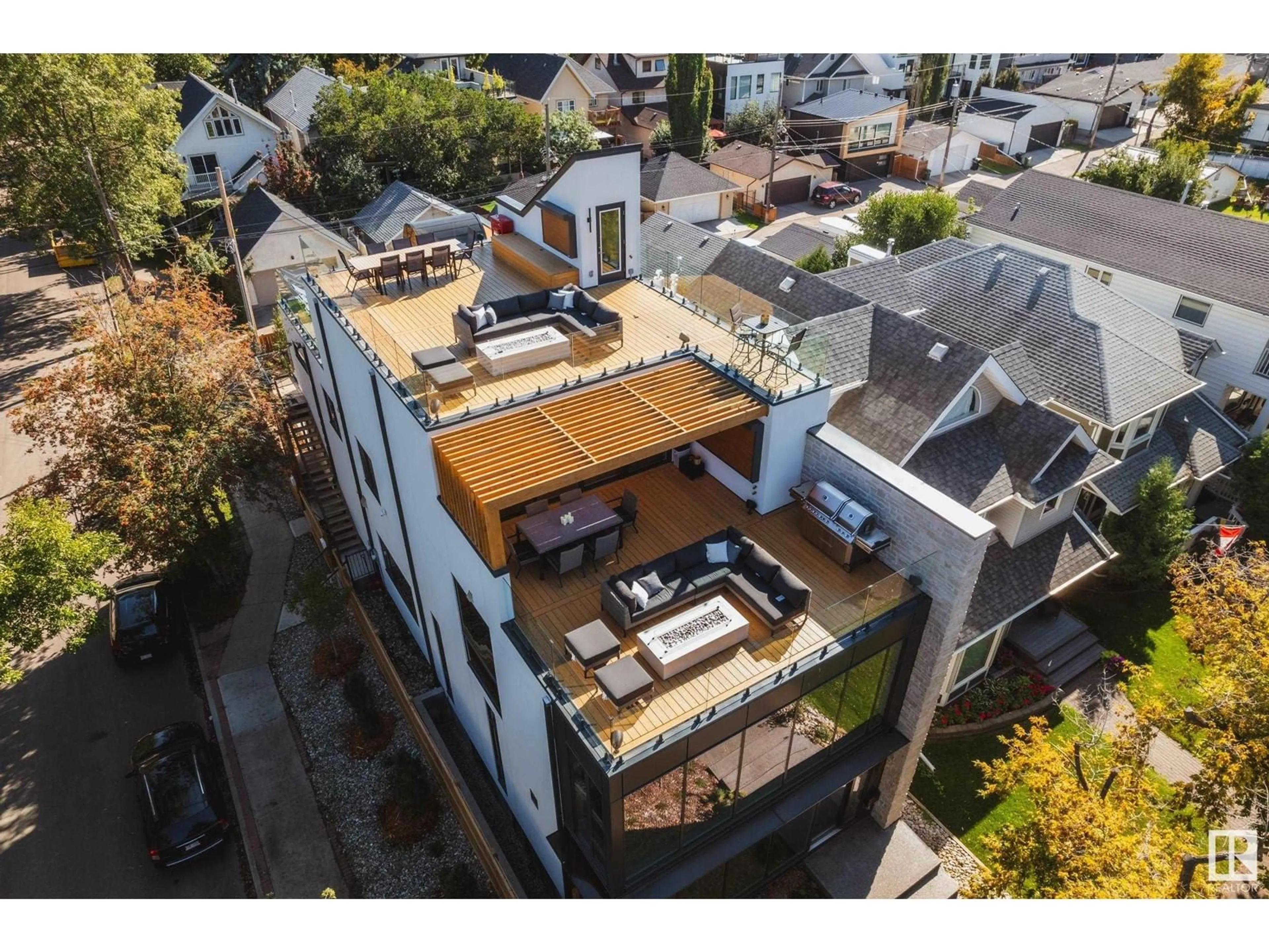 A pic from outside/outdoor area/front of a property/back of a property/a pic from drone, city buildings view from balcony for 9651 96A AV, Edmonton Alberta T6C2C3