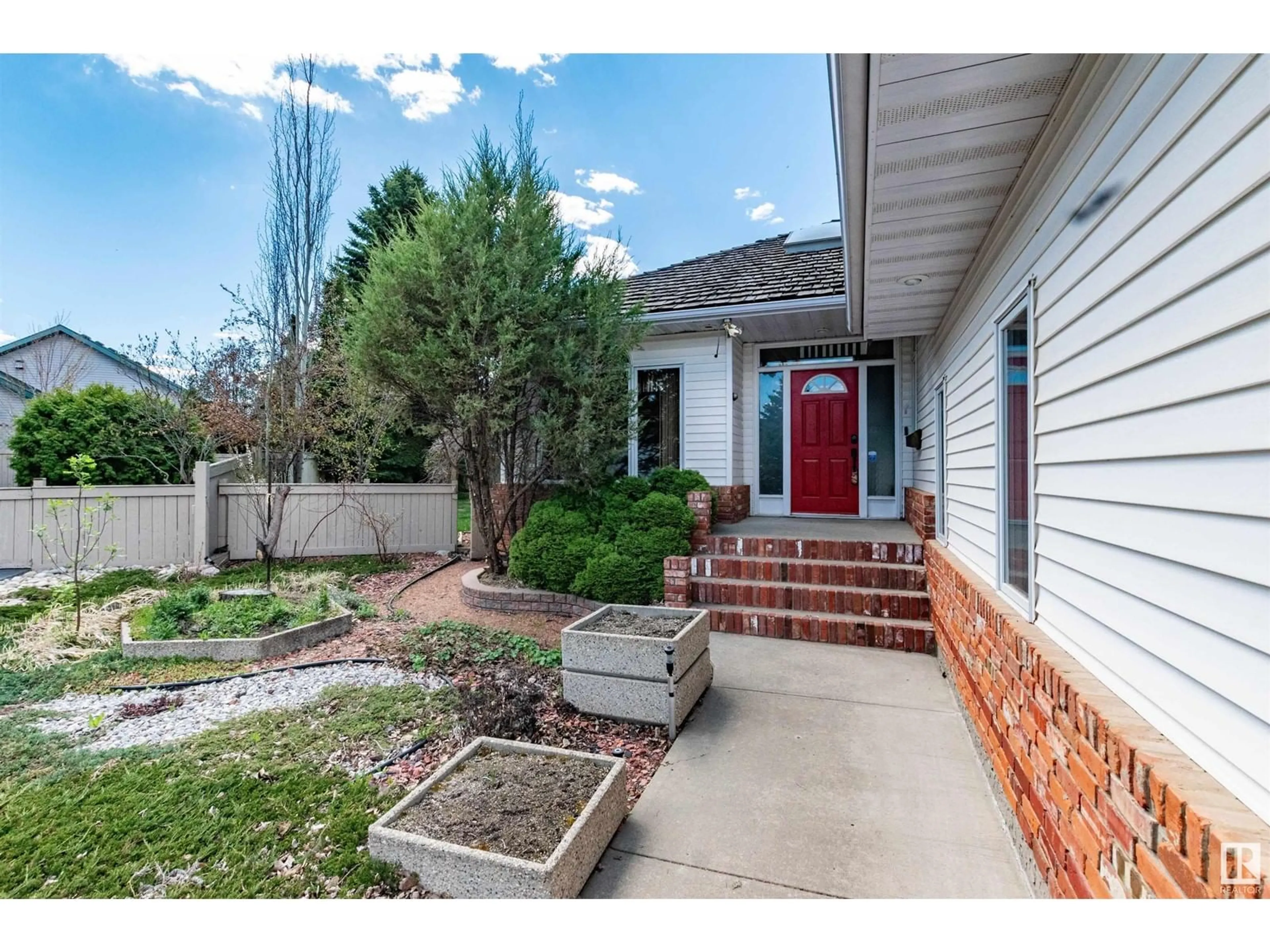 Unknown for 485 REGENCY DR, Sherwood Park Alberta T8A5N1