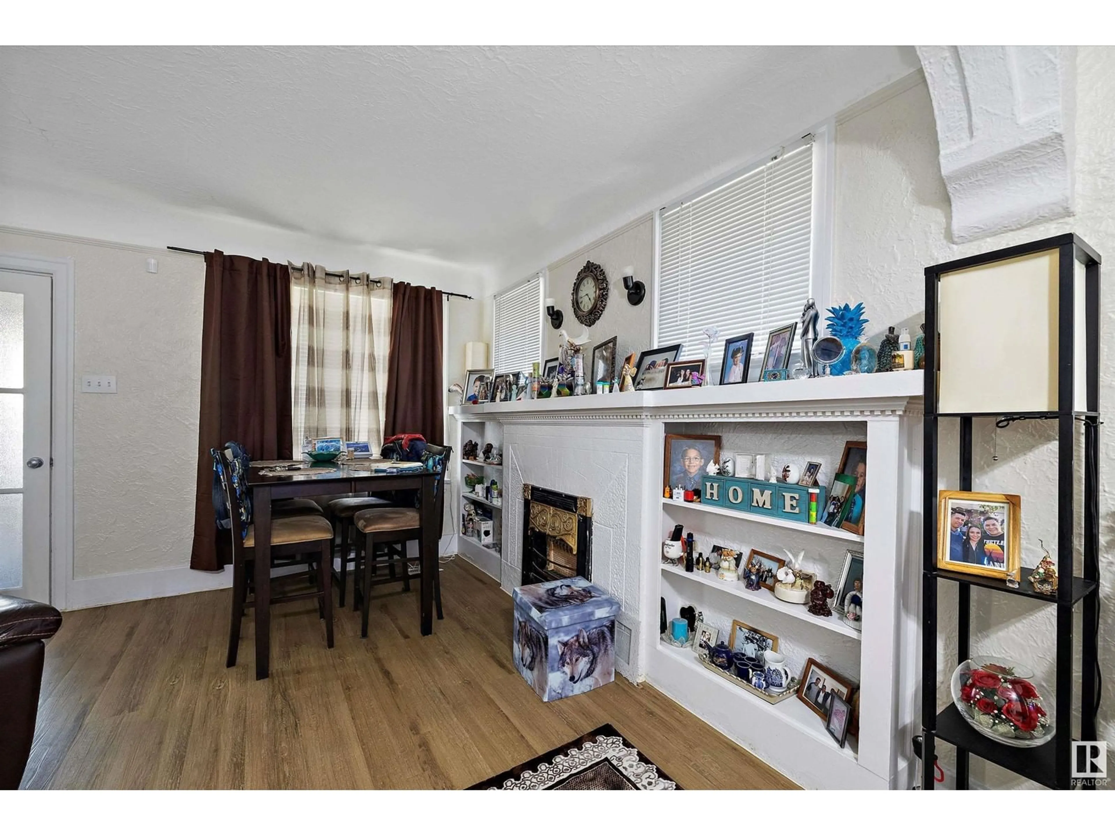 A pic of a room for NW - 9914 161 ST, Edmonton Alberta T5P3H7