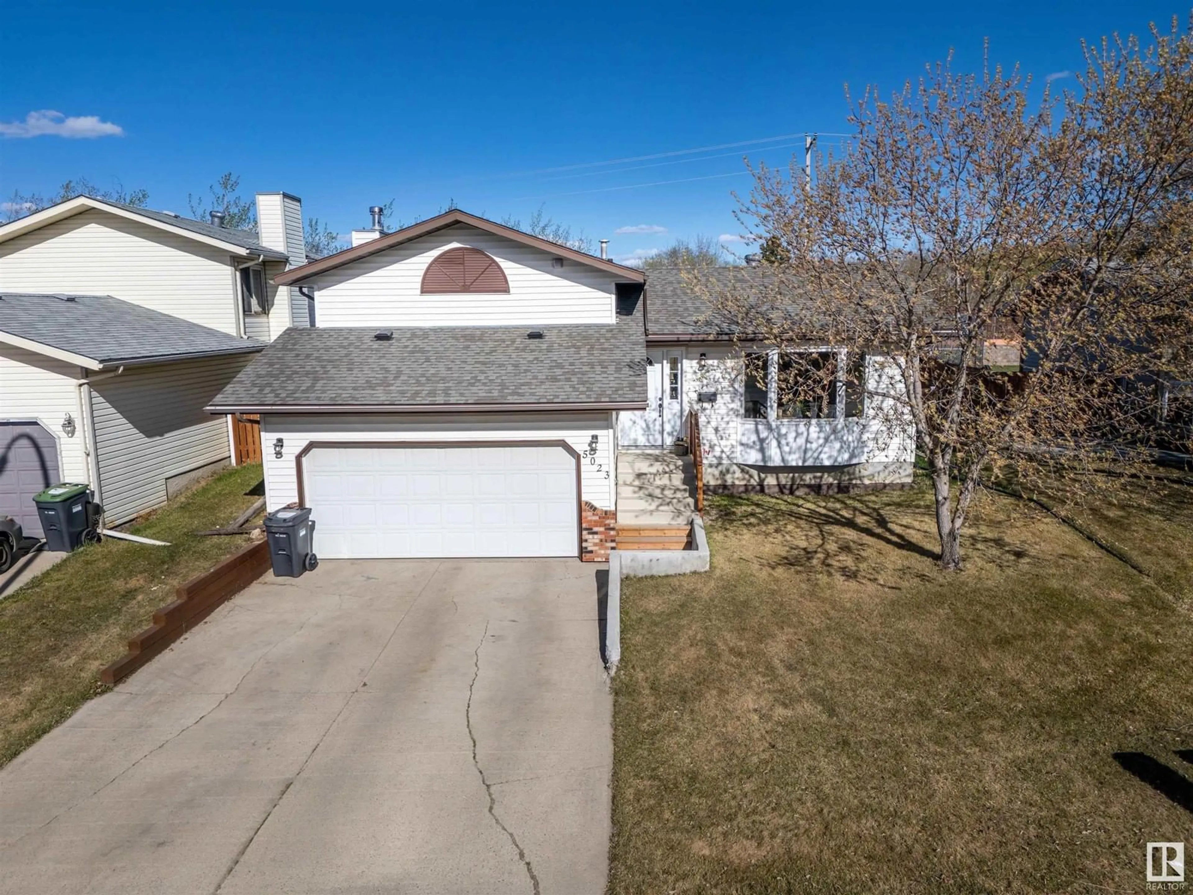 A pic from outside/outdoor area/front of a property/back of a property/a pic from drone, street for 5023 38 ST, Cold Lake Alberta T9M2B2