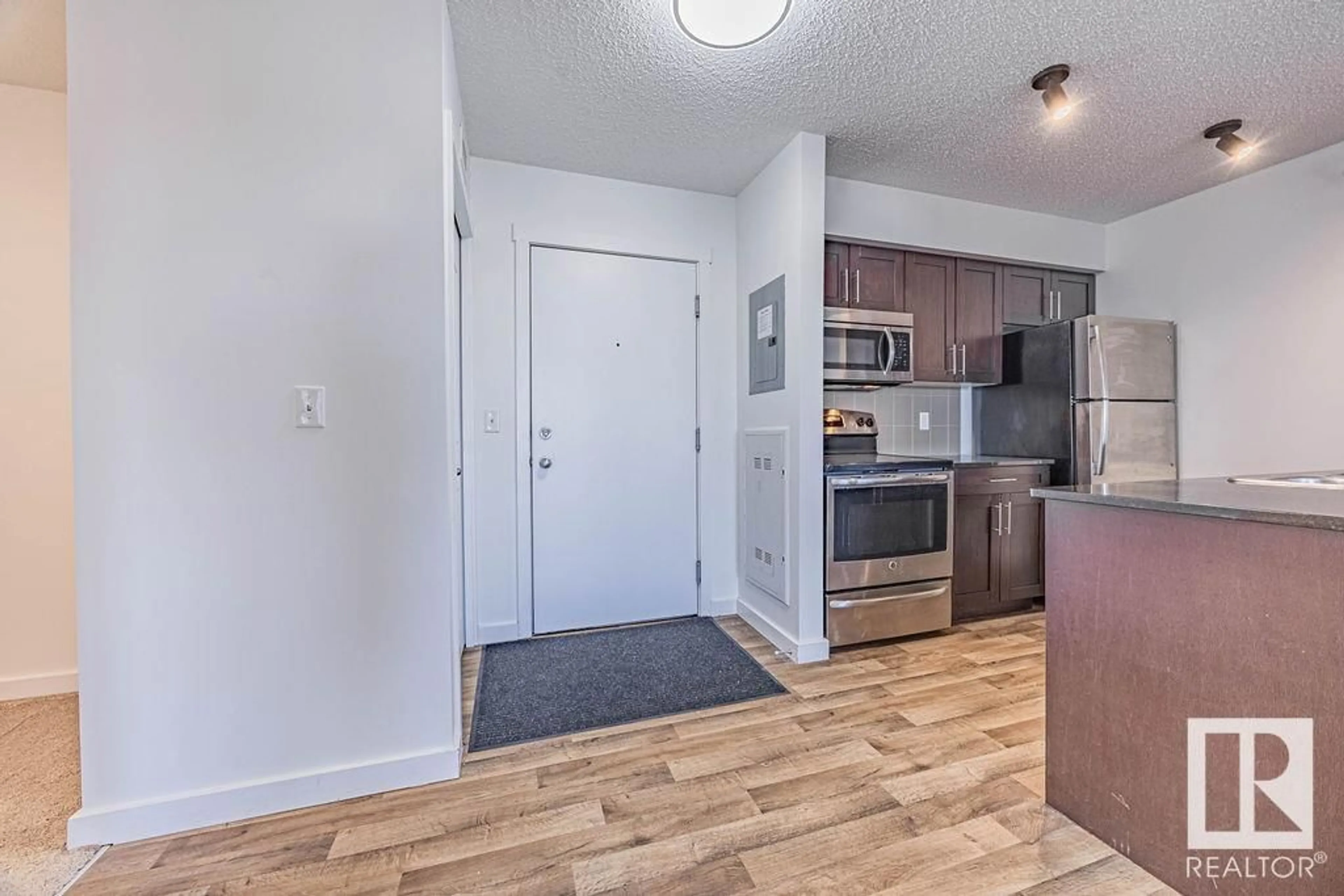Unknown for 420 - 12025 22 AV, Edmonton Alberta T6W2Y1