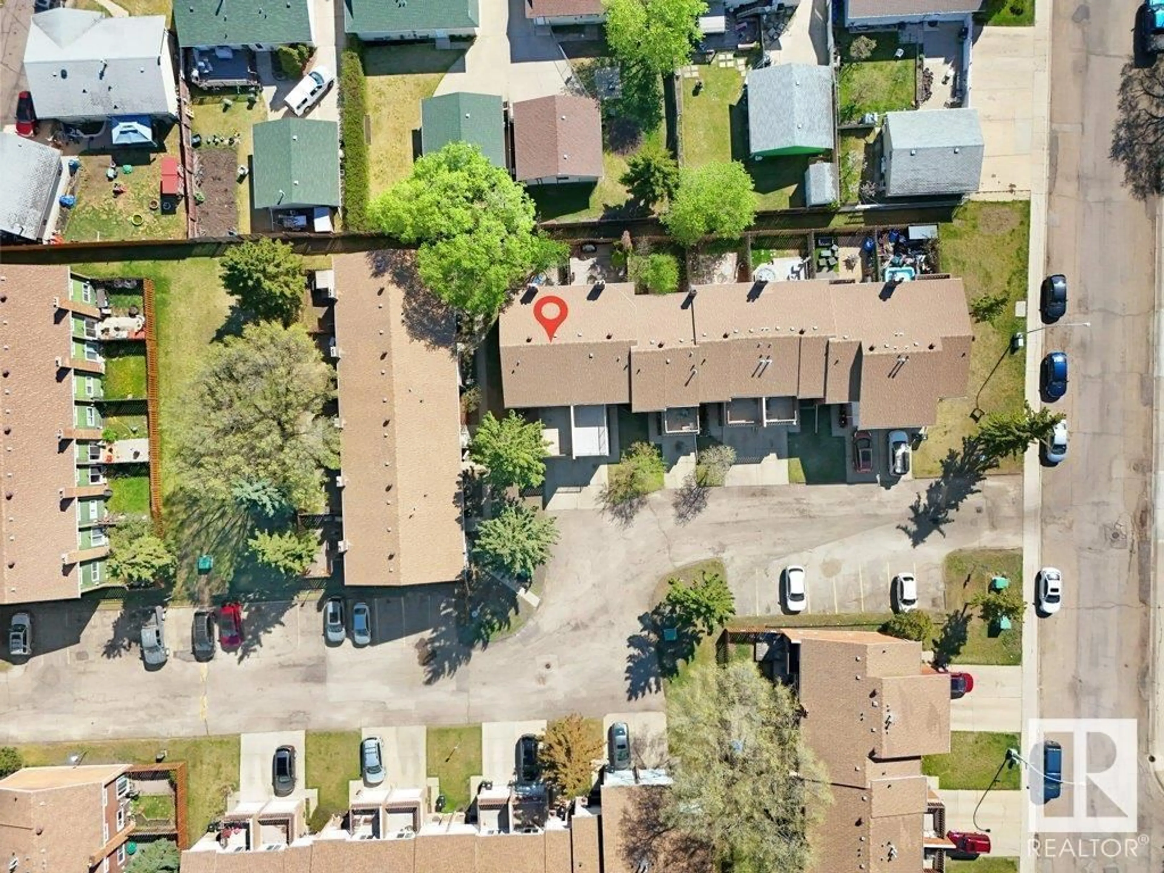 A pic from outside/outdoor area/front of a property/back of a property/a pic from drone, street for 3242 130A AV, Edmonton Alberta T5A3K3
