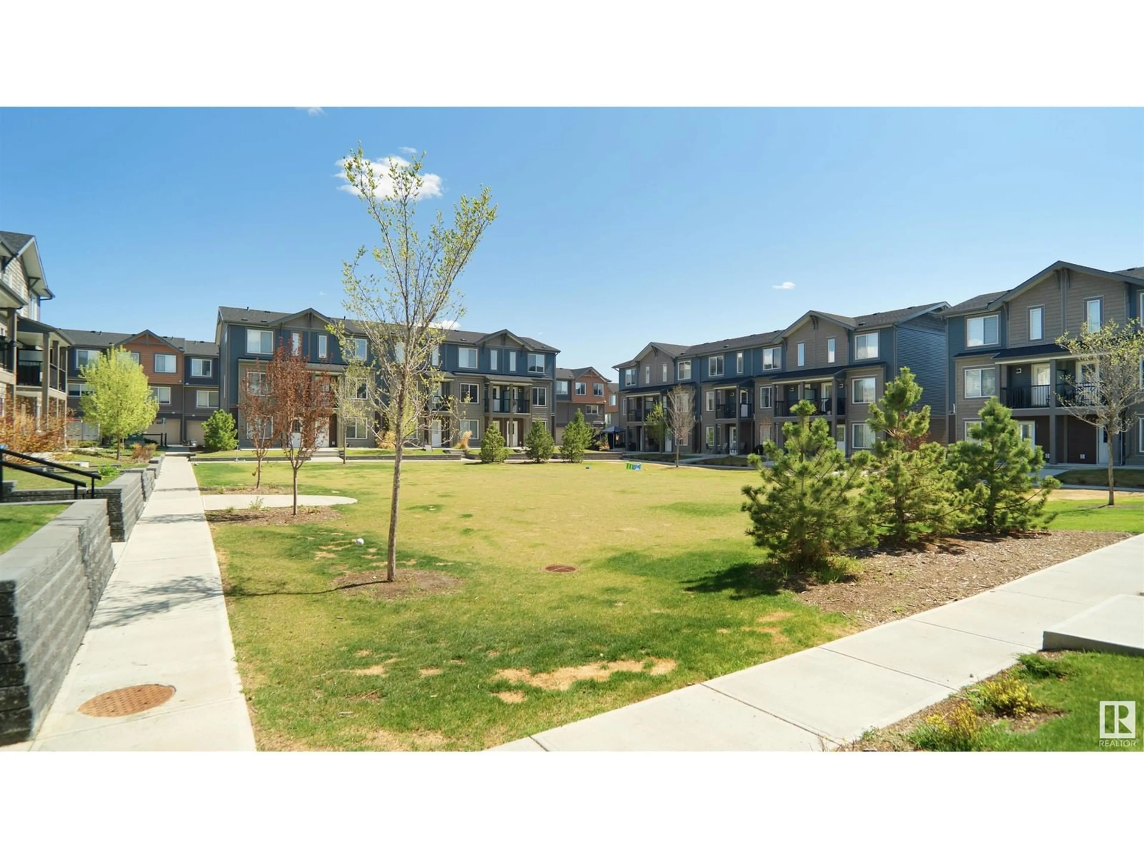 Unknown for 3025 - 56 151 AV, Edmonton Alberta T5Y3W4