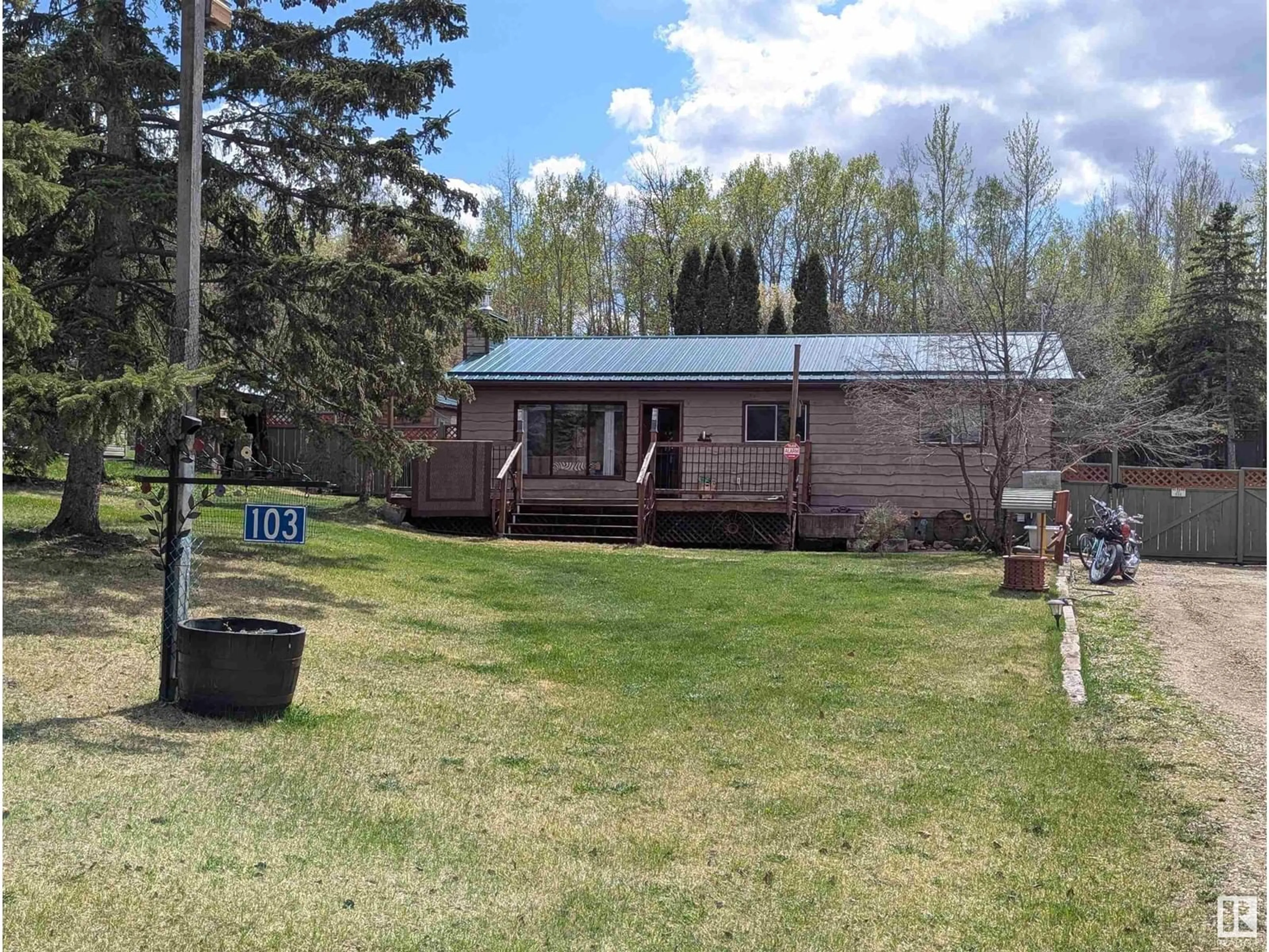 Unknown for 103 - 2120 TWP ROAD 565, Rural Lac Ste. Anne County Alberta T0E1V0