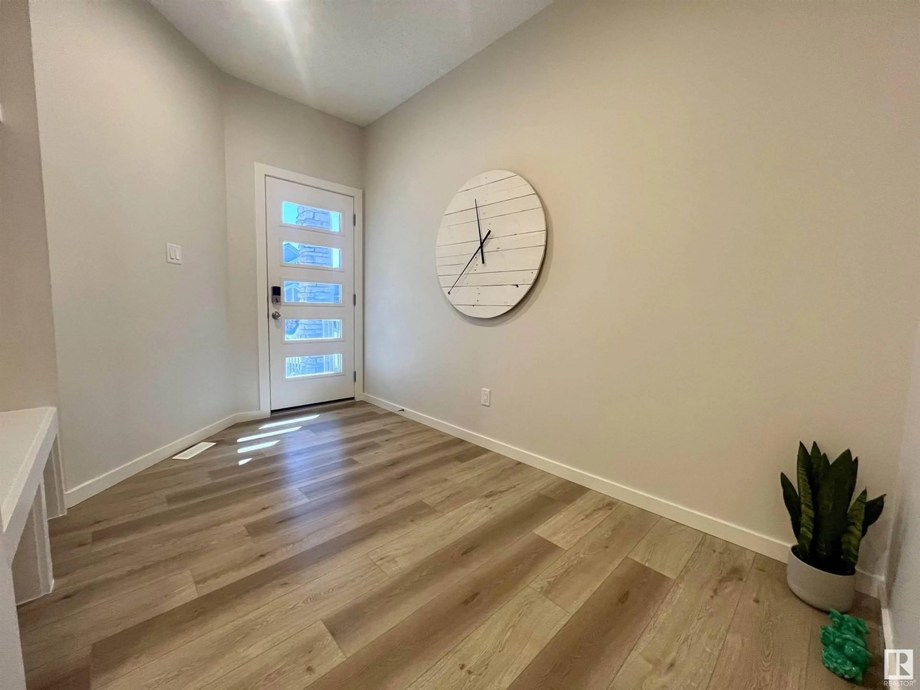 Indoor entryway for NW - 2608 208 ST, Edmonton Alberta T6M1P3