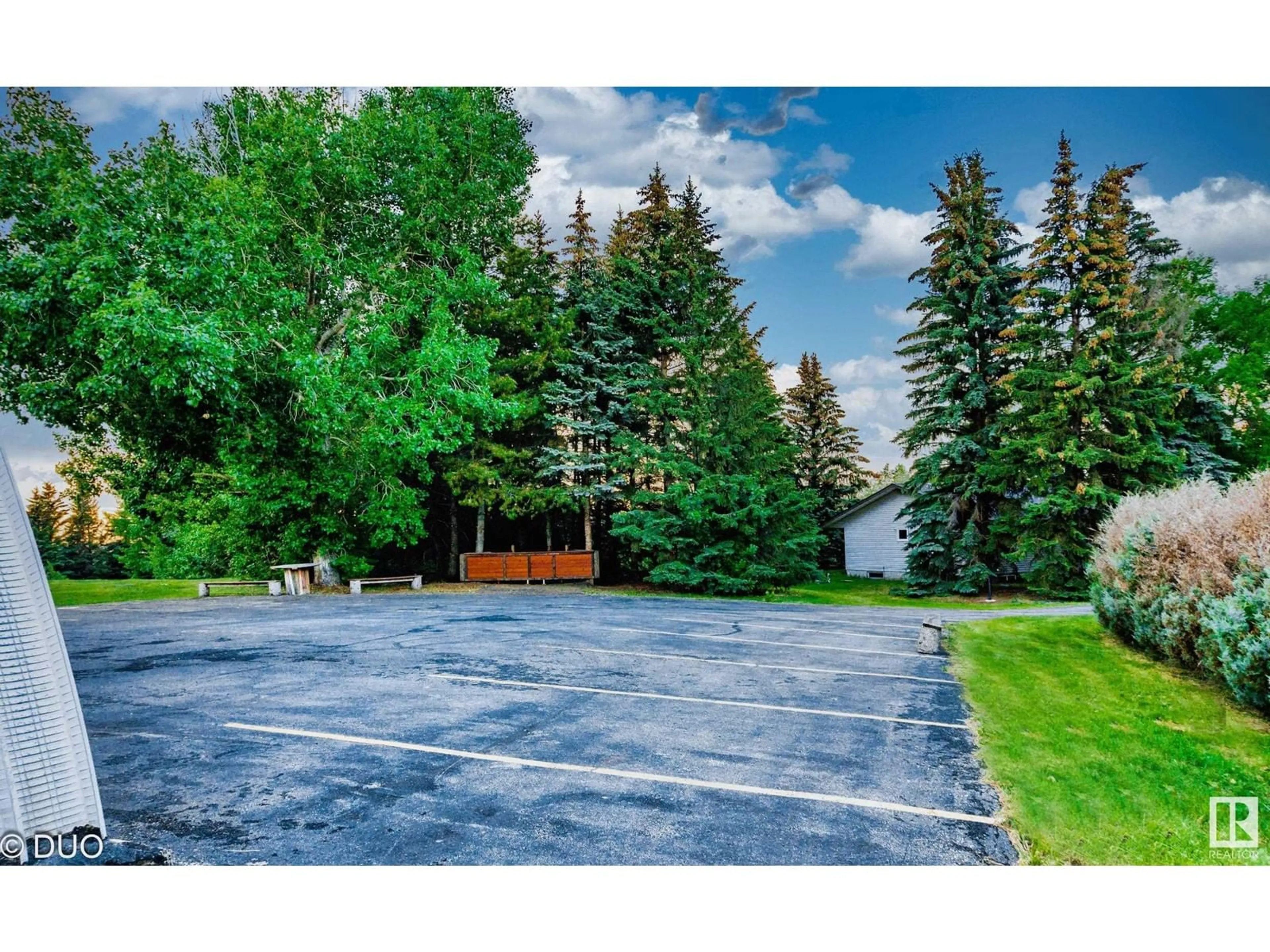 A pic from outside/outdoor area/front of a property/back of a property/a pic from drone, unknown for 24041 TWP ROAD 510, Rural Leduc County Alberta T4X0T1