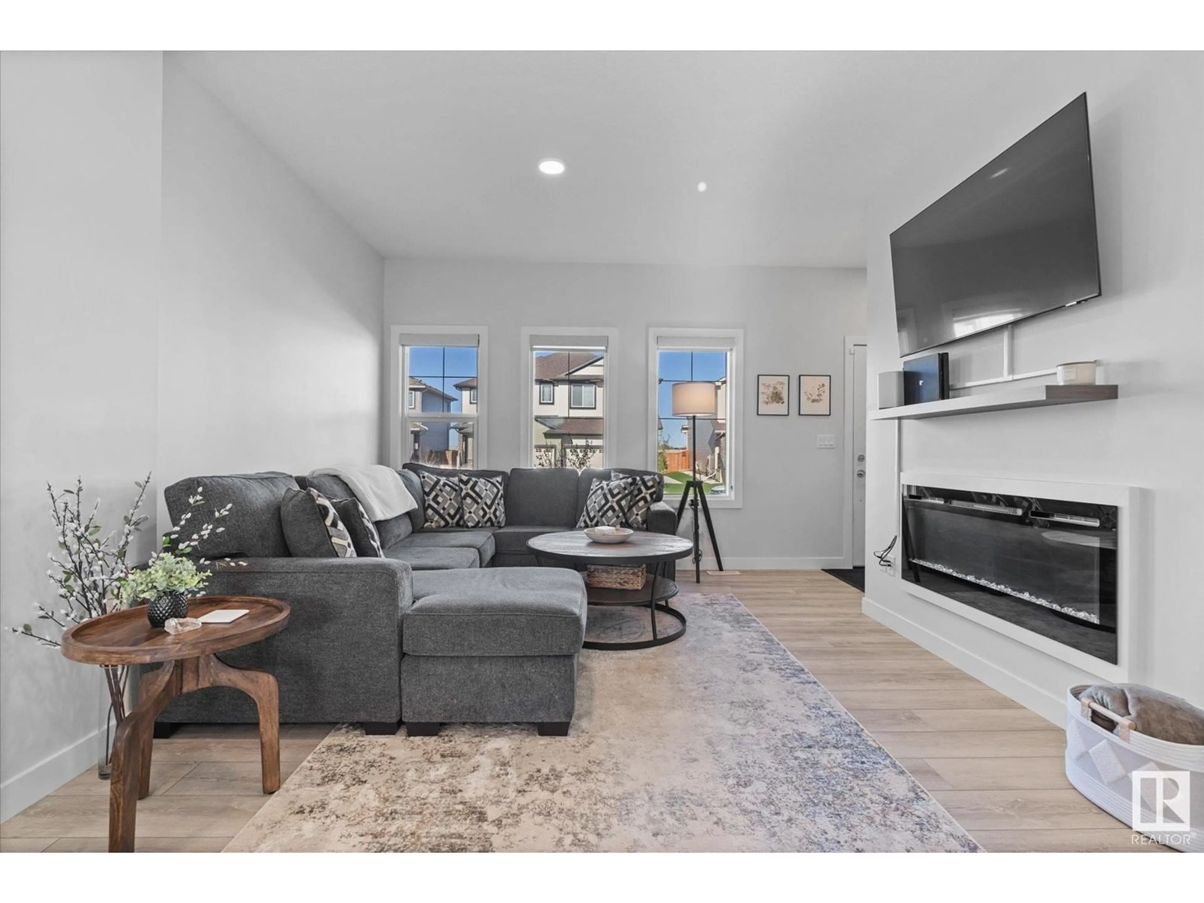 Living room with furniture, unknown for 95 SOUTH CREEK WD, Stony Plain Alberta T7Z0J9