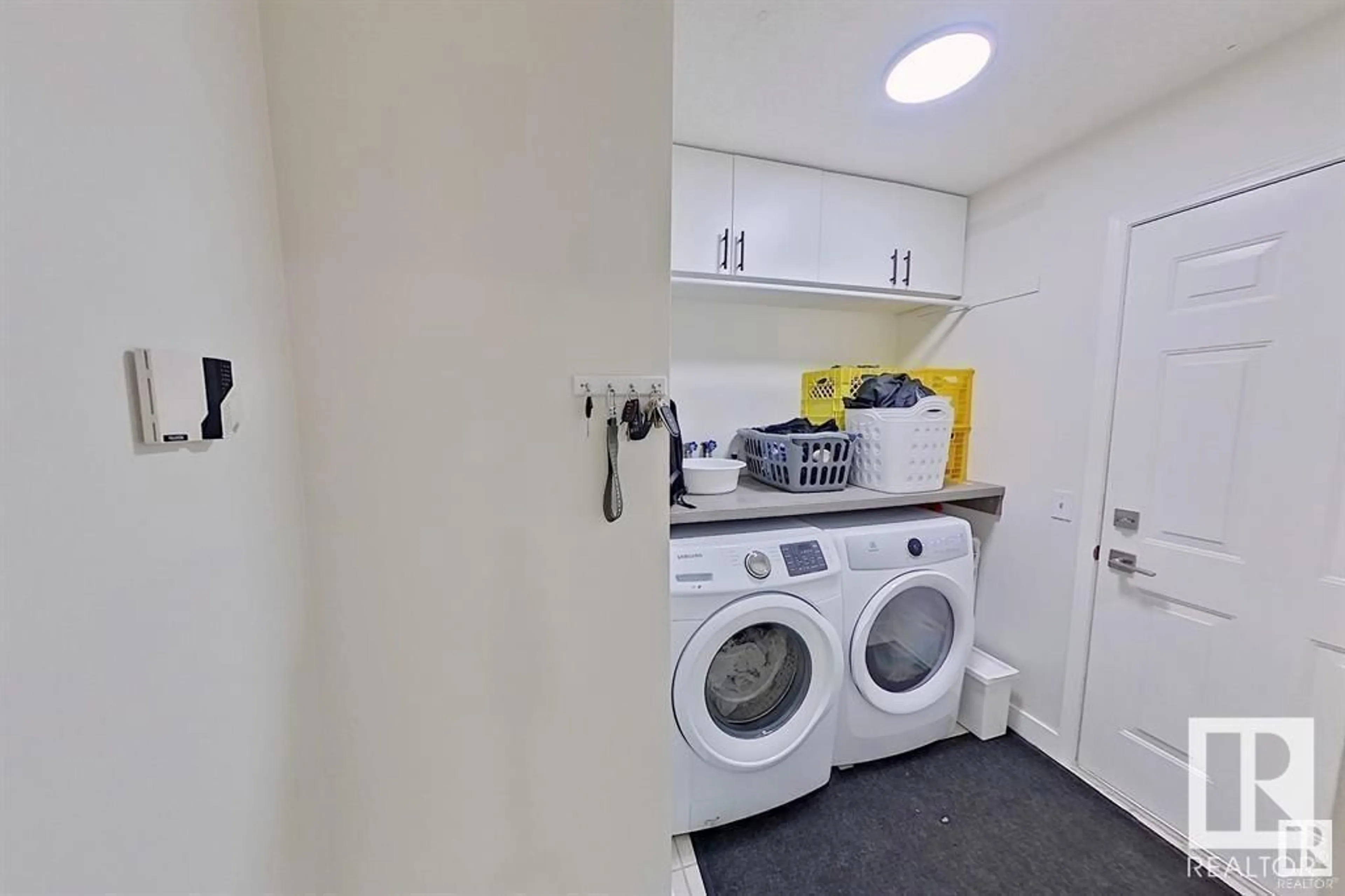 Laundry room for 1217 KANE WD, Edmonton Alberta T6L6T7