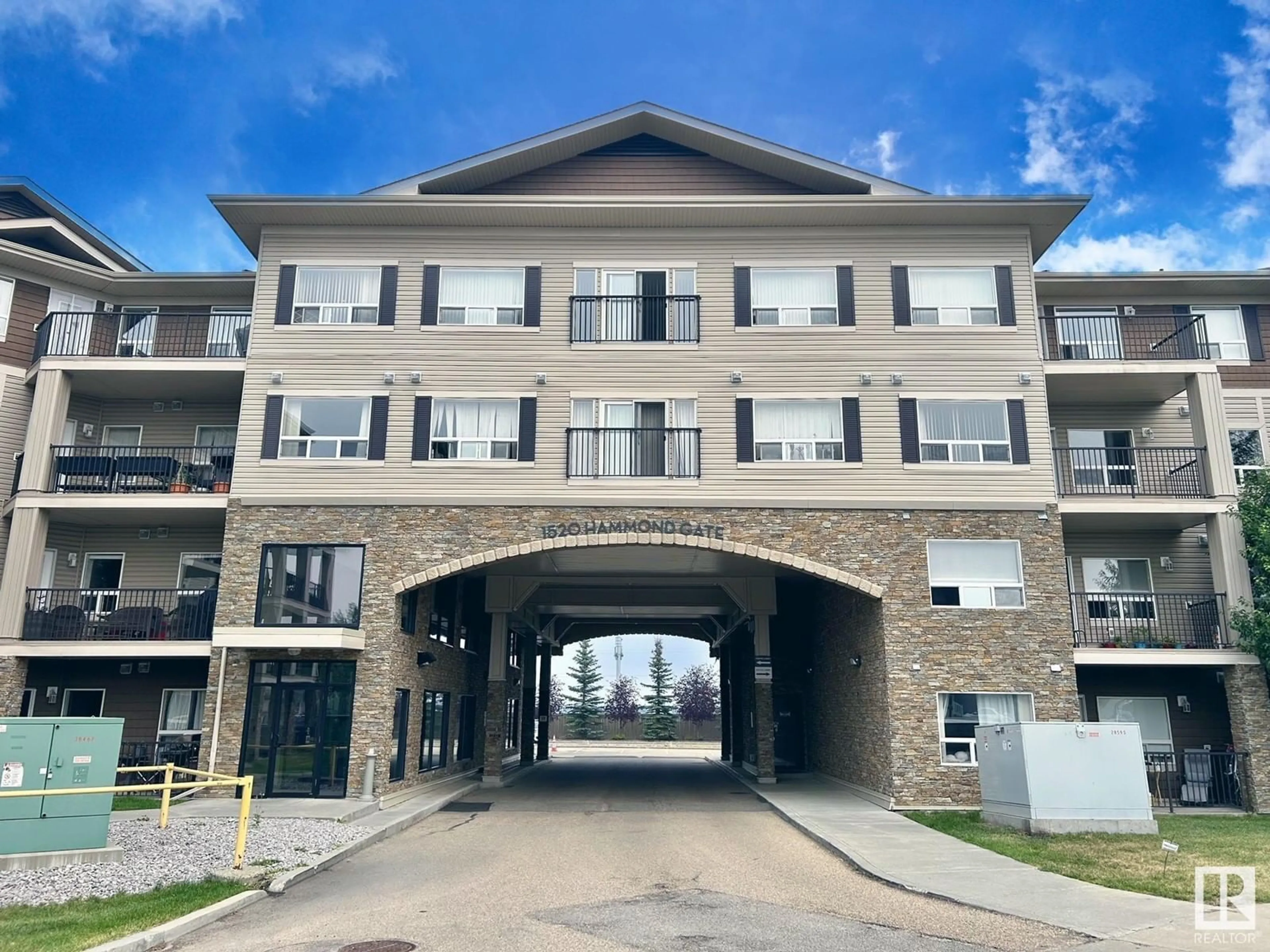 Unknown for 338 - 1520 HAMMOND GATE, Edmonton Alberta T6M0J4