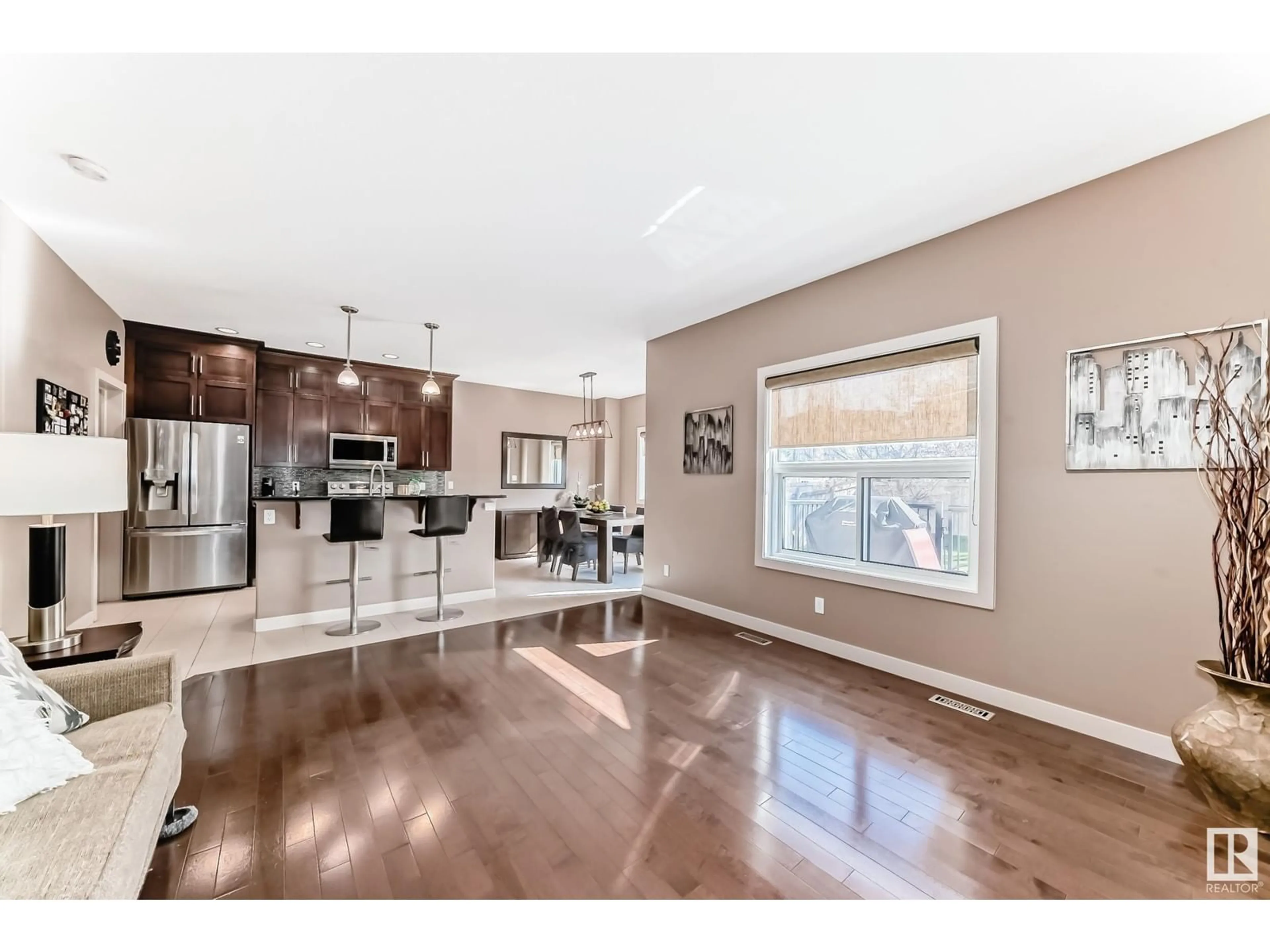 Open concept kitchen, unknown for 207 SECORD DR, Edmonton Alberta T5T4A7