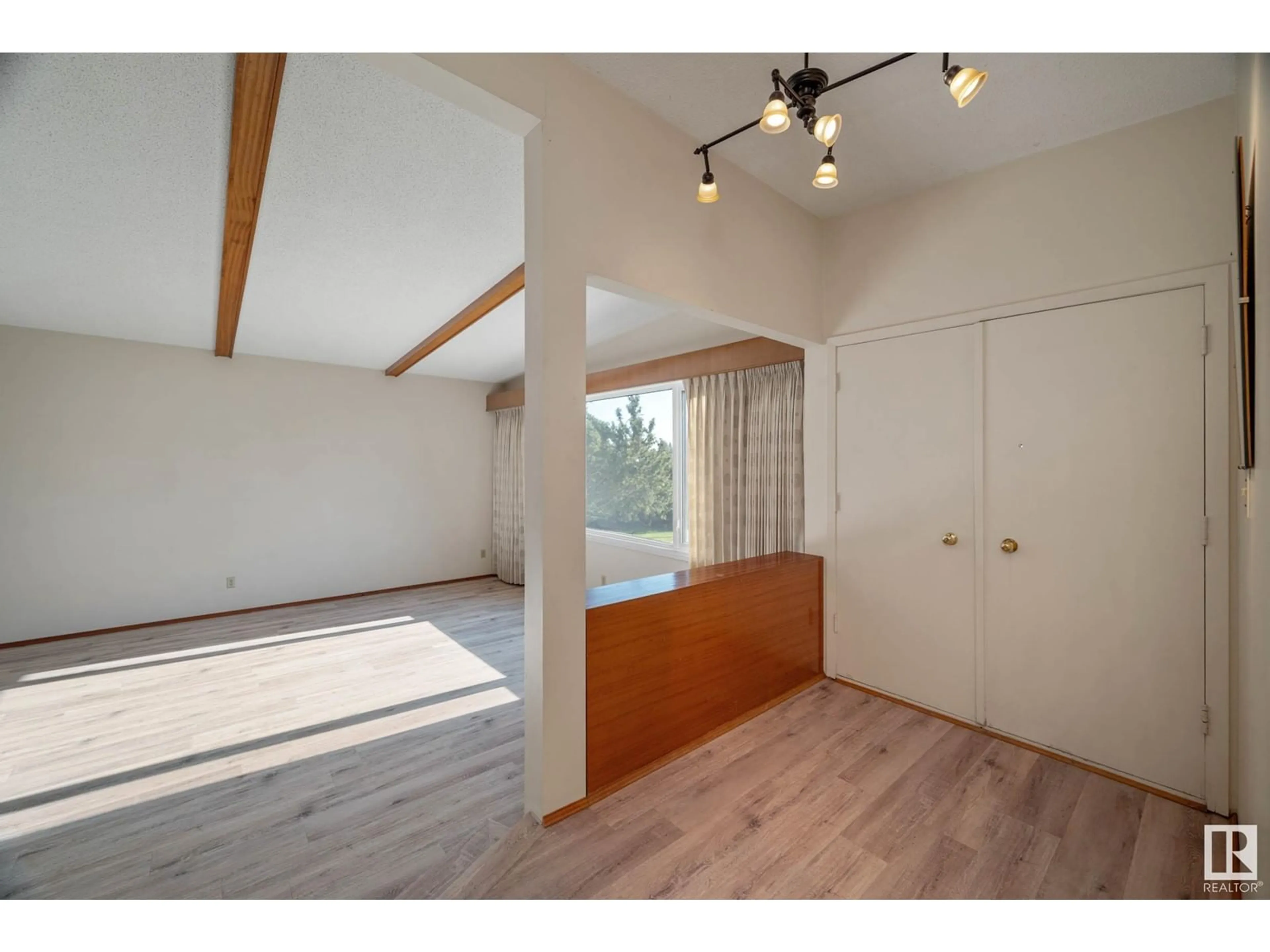 A pic of a room for NW - 14916 94 ST, Edmonton Alberta T5E3W6