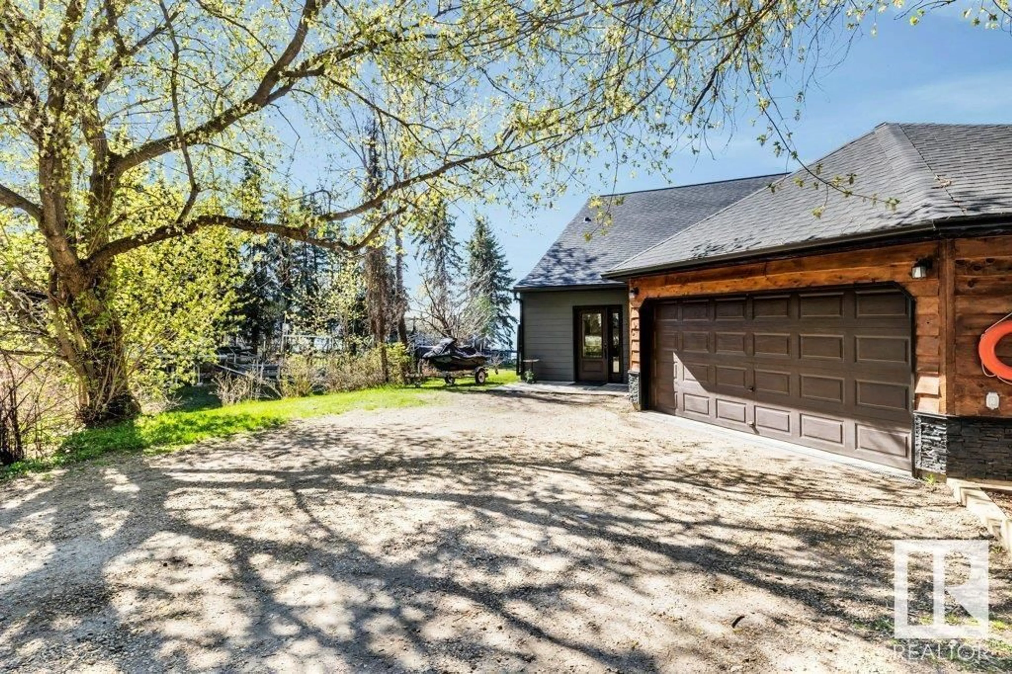 Unknown for 612 6 ST, Rural Lac Ste. Anne County Alberta T0E1E0