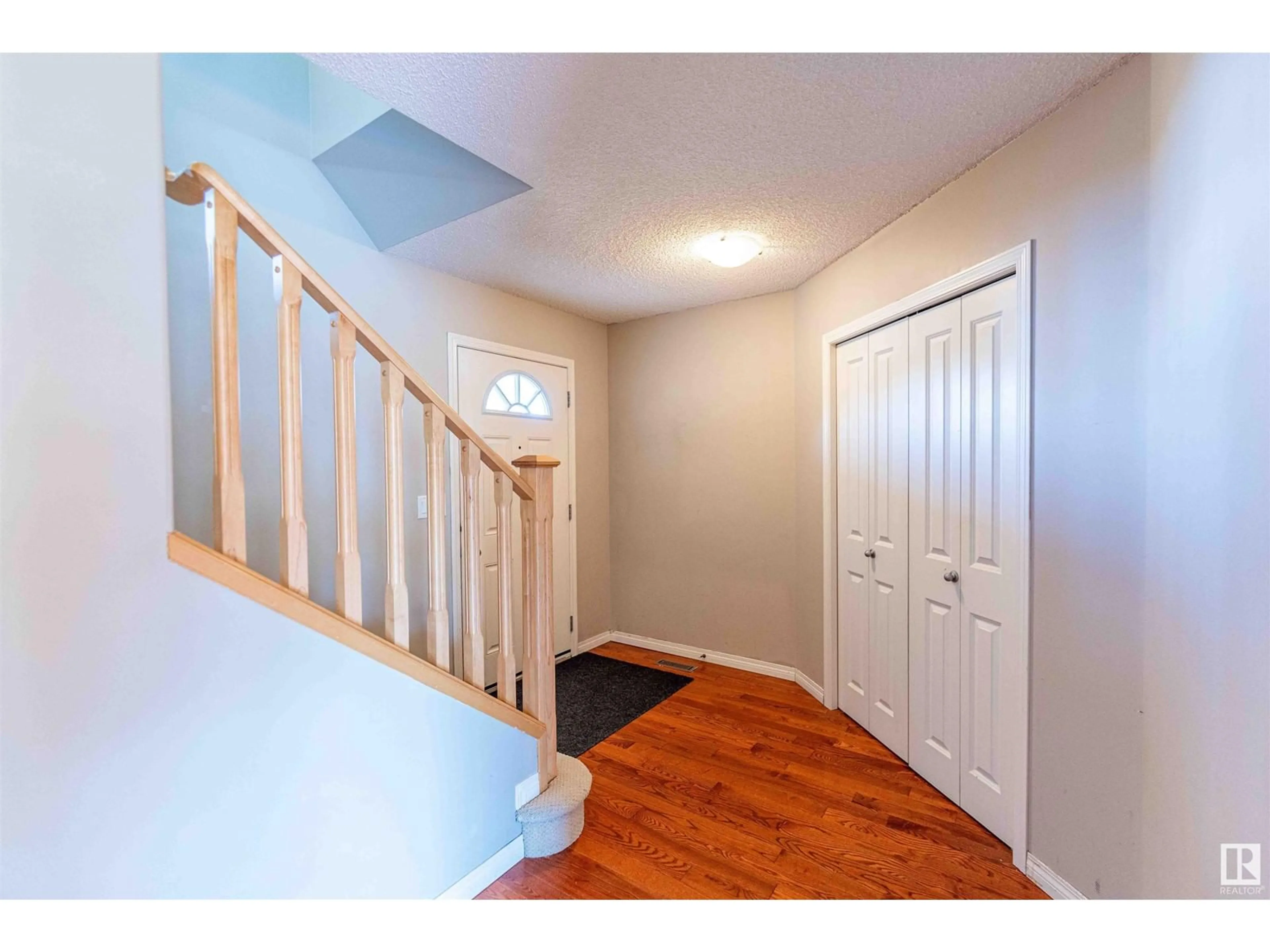 Indoor entryway for SW - 723 MCALLISTER LO, Edmonton Alberta T6W1X8