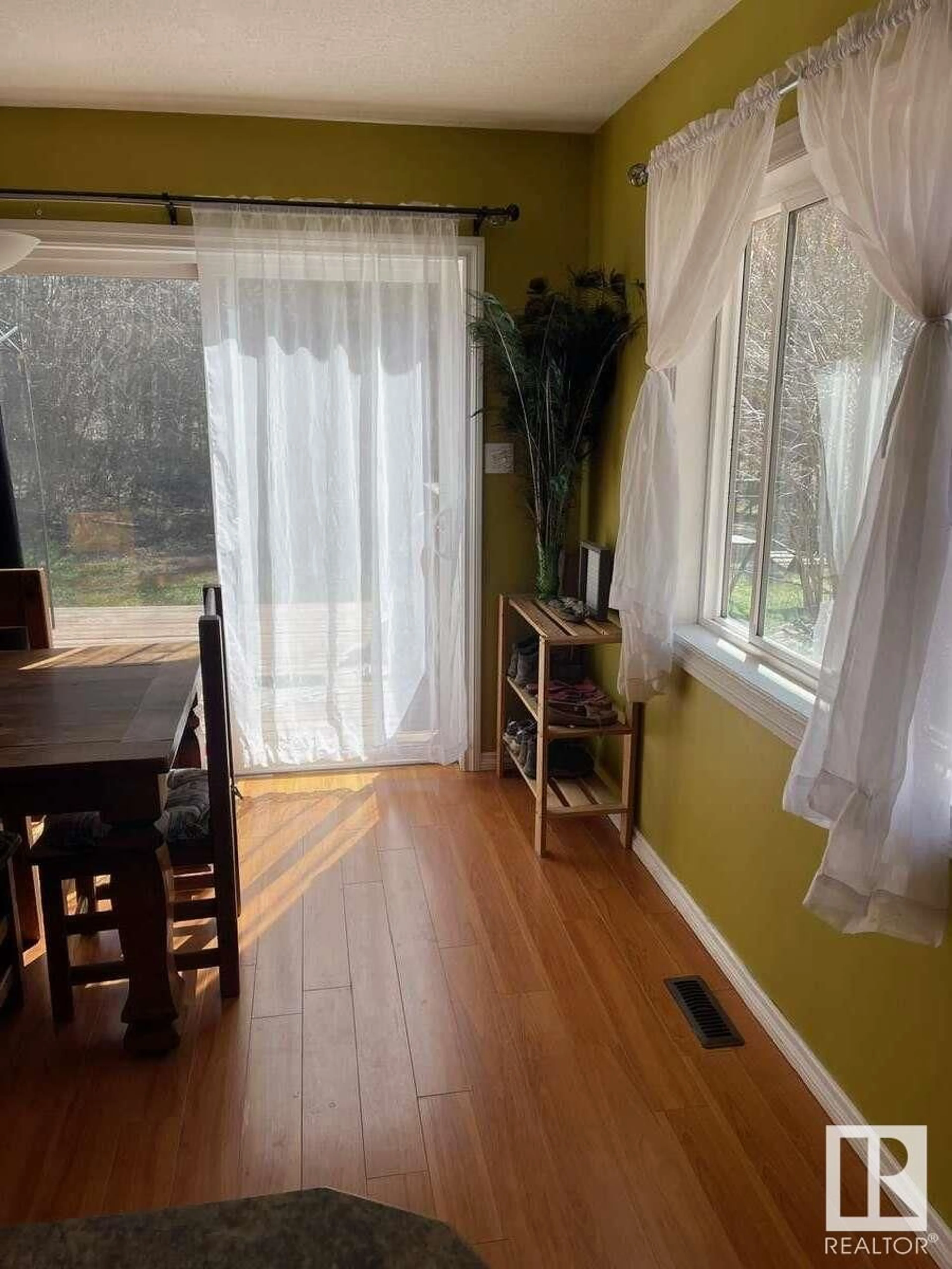 A pic of a room for 105 - 3029 TOWNSHIP ROAD 574, Rural Barrhead County Alberta T7N1A1