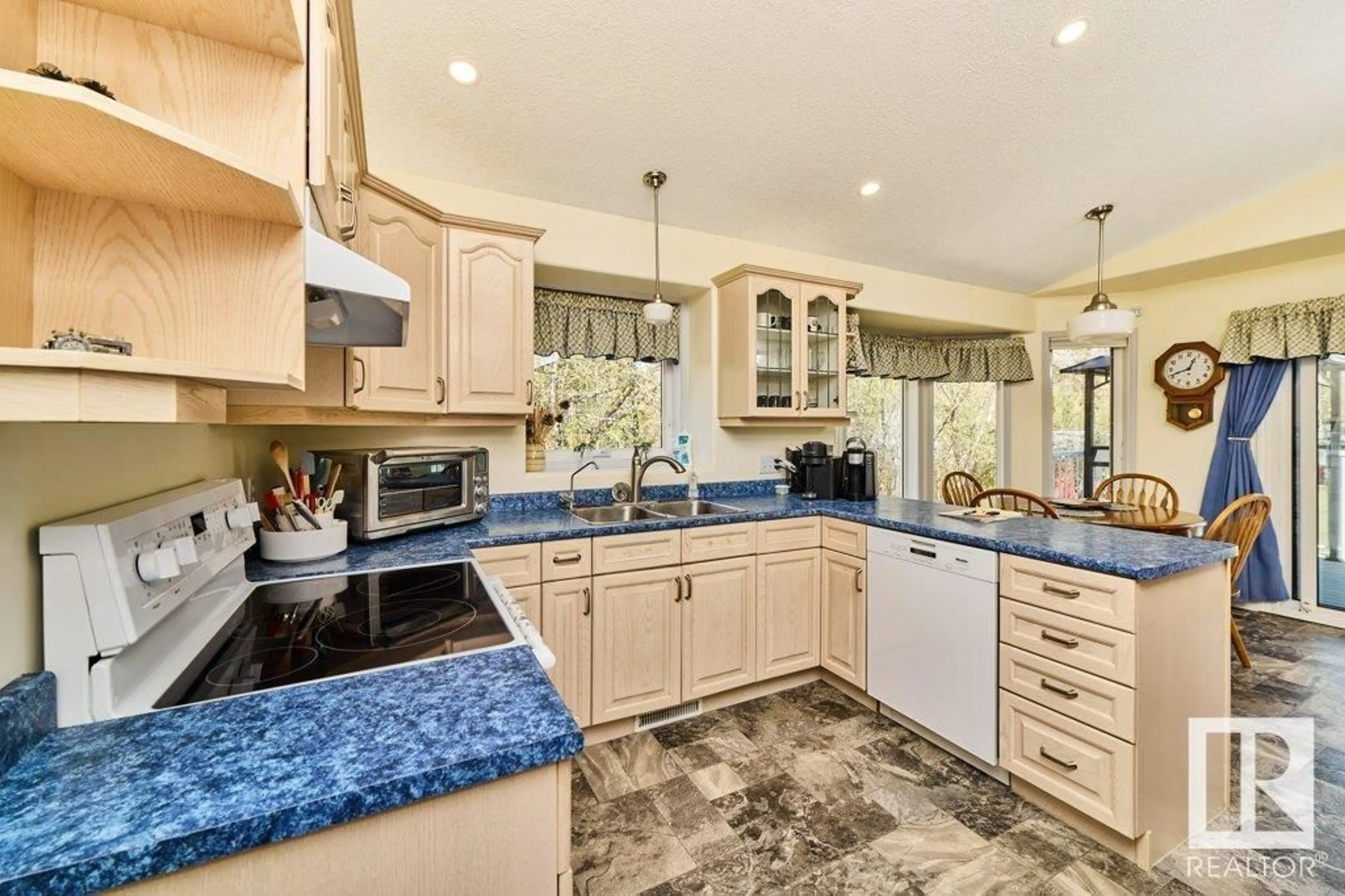 Contemporary kitchen, ceramic/tile floor for 13904 162 AV, Edmonton Alberta T6V1J4
