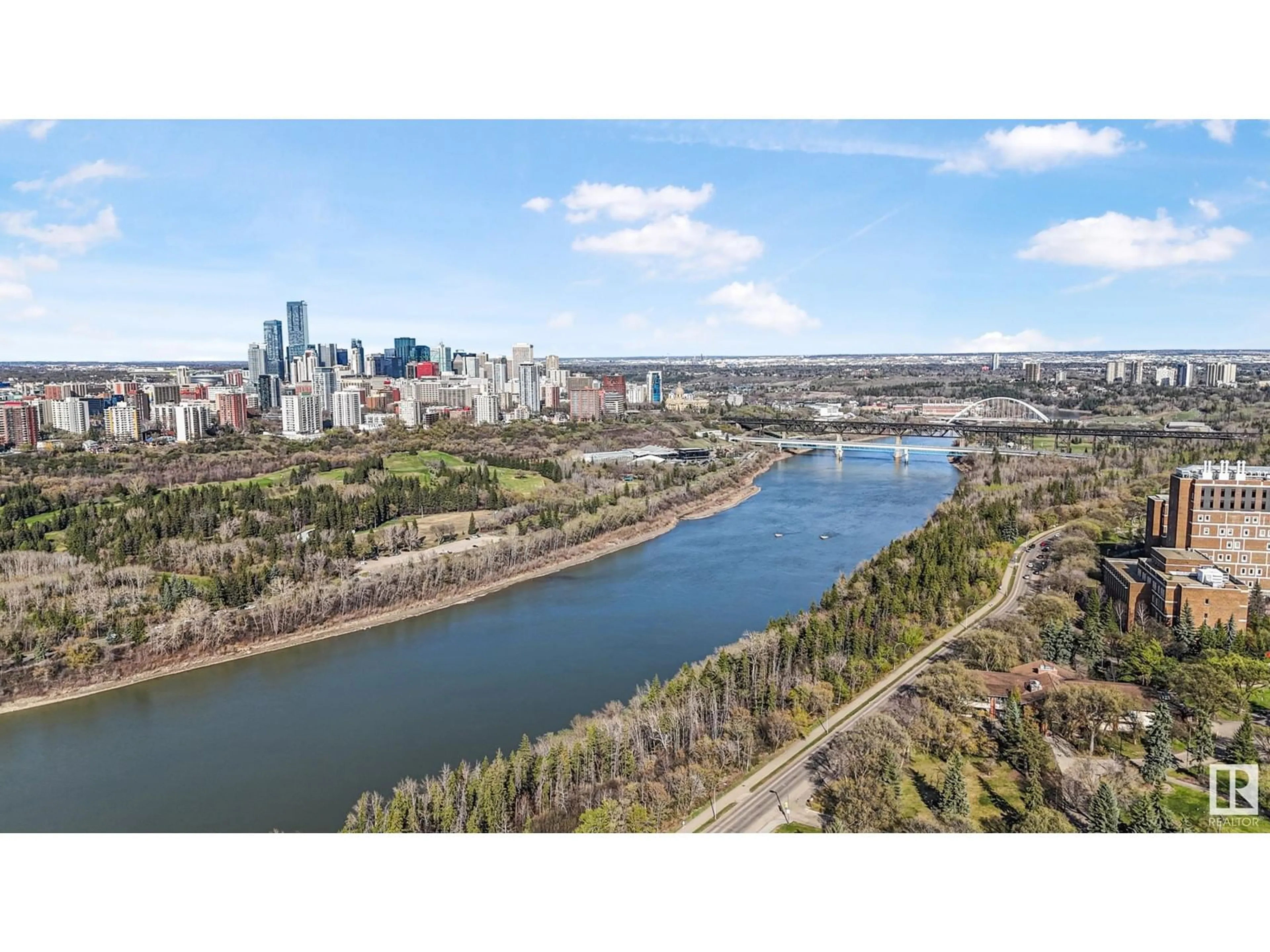 A pic from outside/outdoor area/front of a property/back of a property/a pic from drone, water/lake/river/ocean view for 11603 SASKATCHEWAN DR, Edmonton Alberta T6G2B5