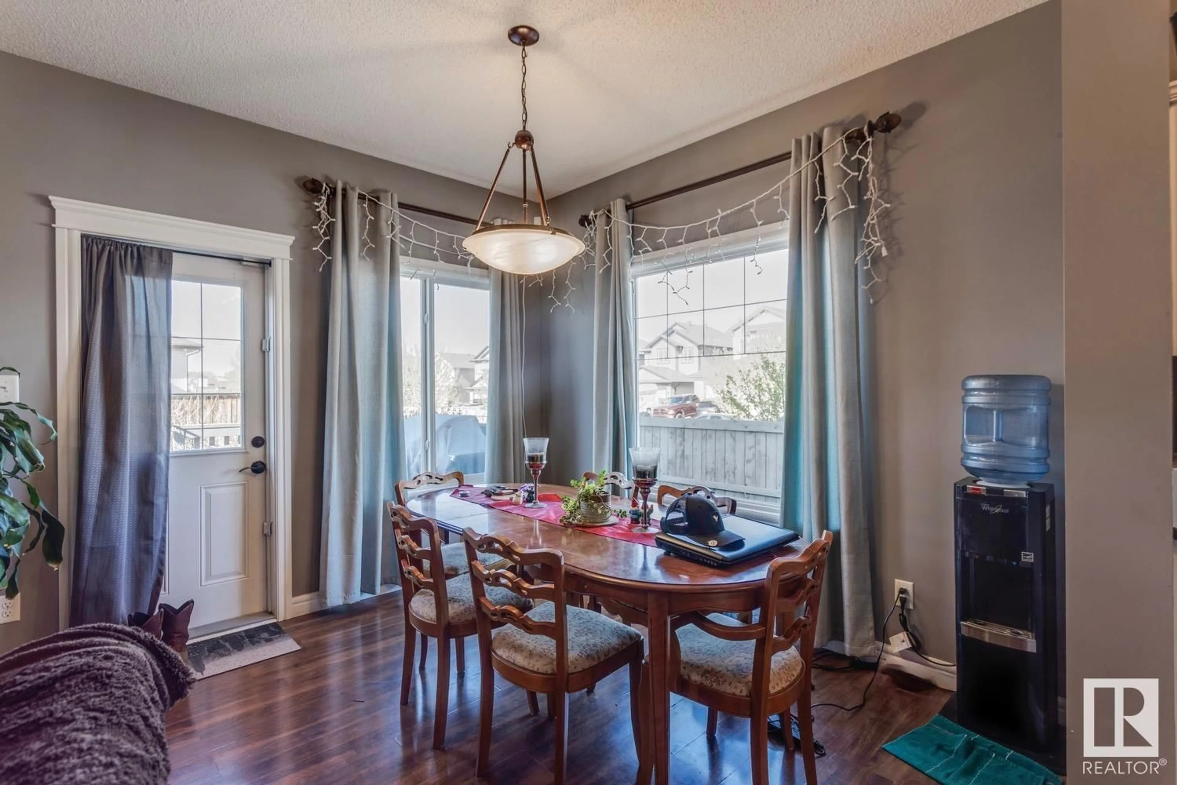 Dining room, wood/laminate floor for 20 SOUTH CREEK WD, Stony Plain Alberta T7A0C8