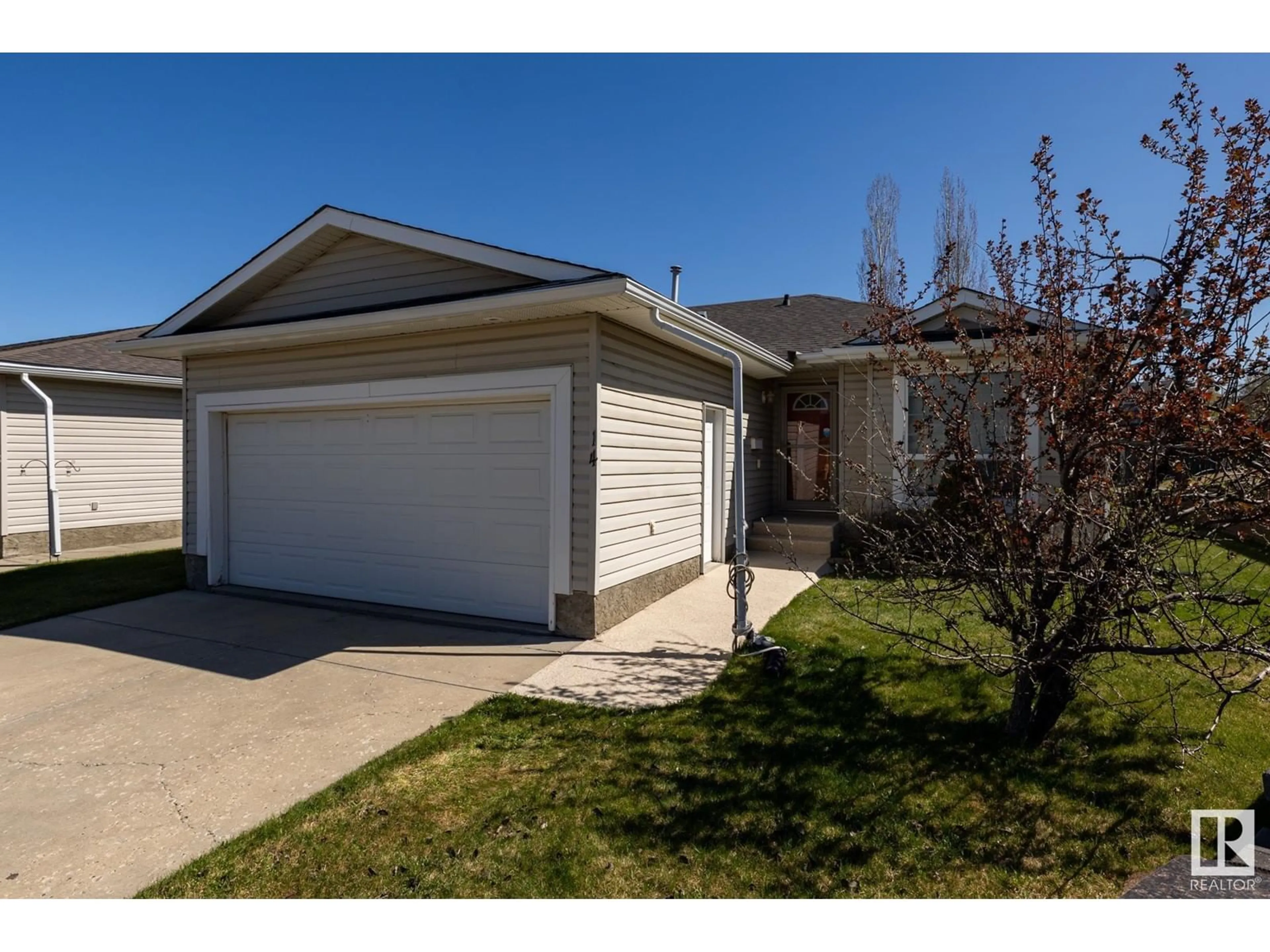 Unknown for 14 HILLCREST CO, Spruce Grove Alberta T7X4A8
