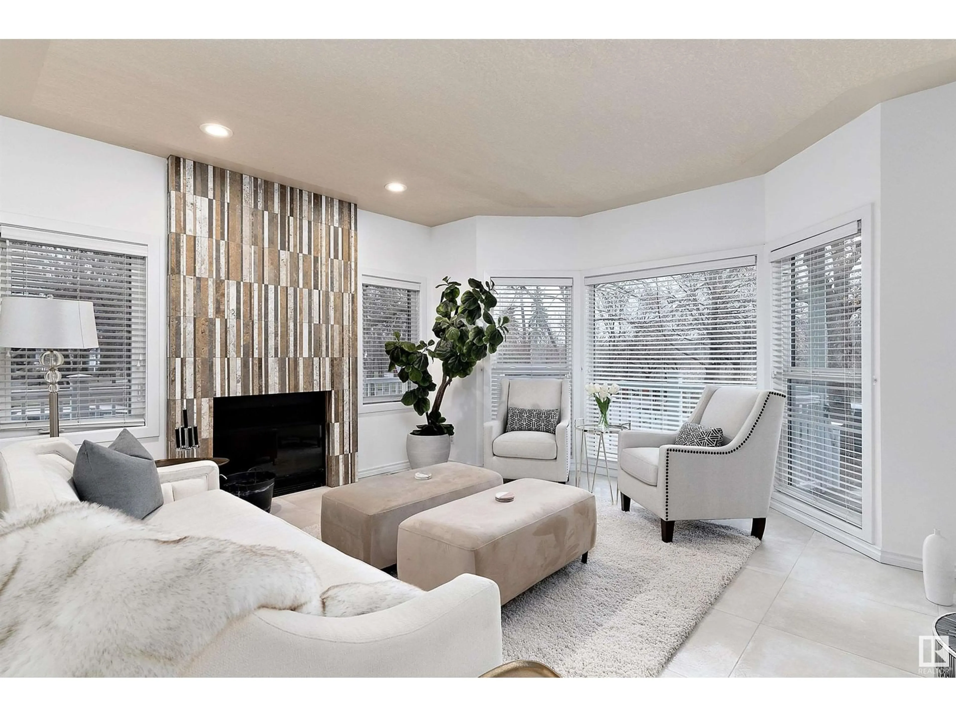 Living room with furniture, unknown for 9654 100 ST, Edmonton Alberta T5K0T6