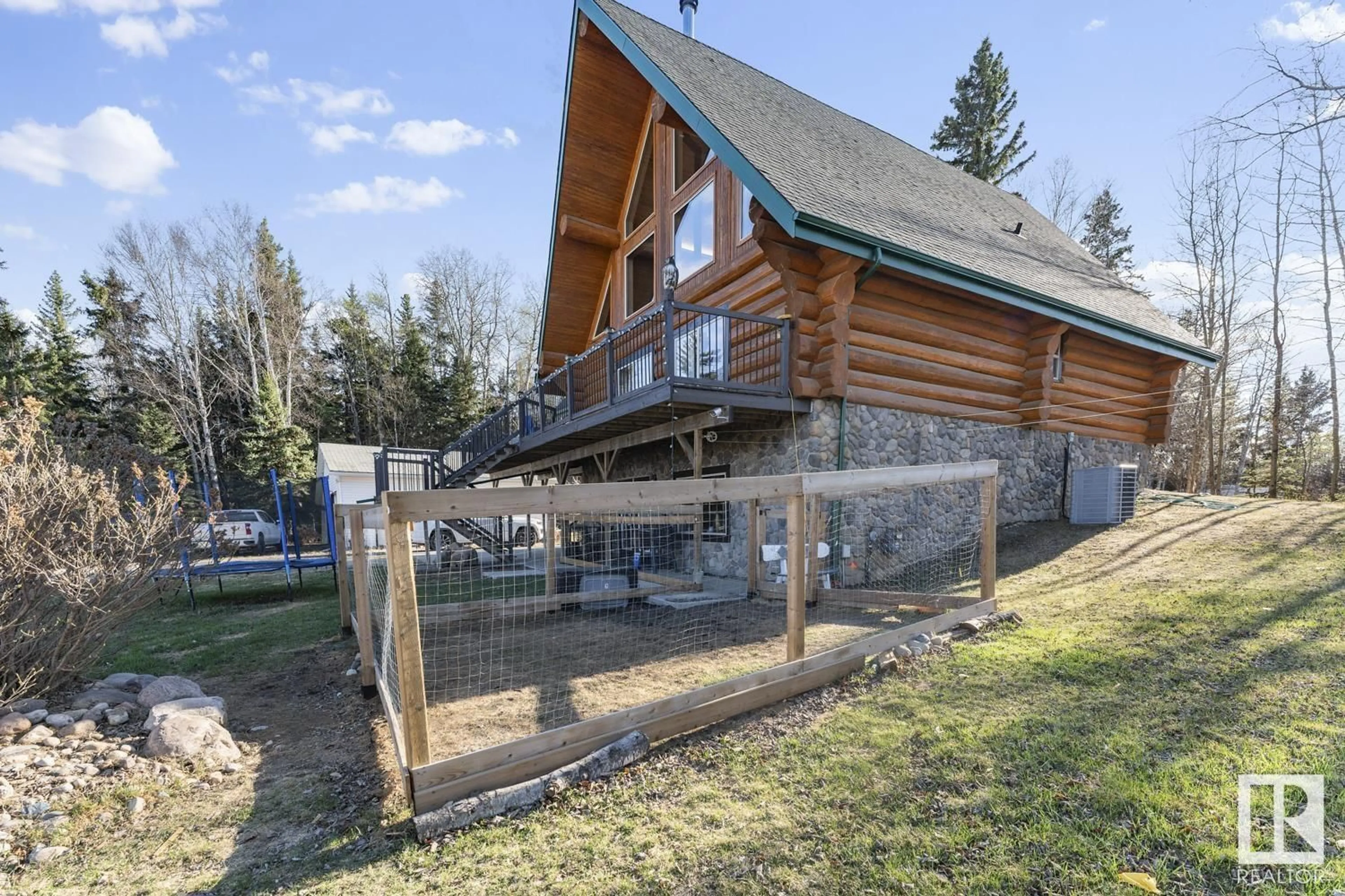 Patio, unknown for 2805 24 AVENUE AV, Cold Lake Alberta T9M1G3