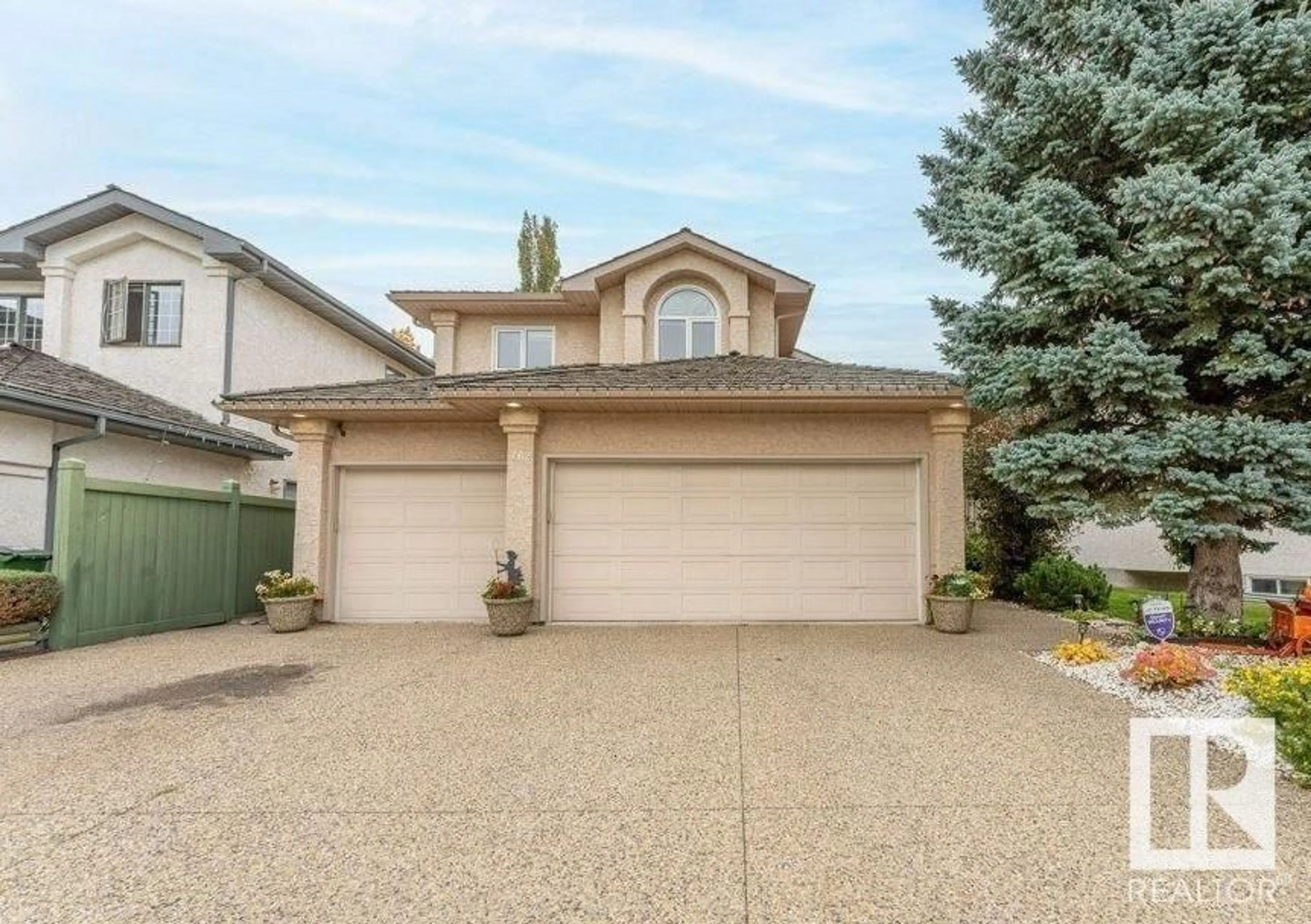 Unknown for 762 WELLS WD, Edmonton Alberta T6M2J9