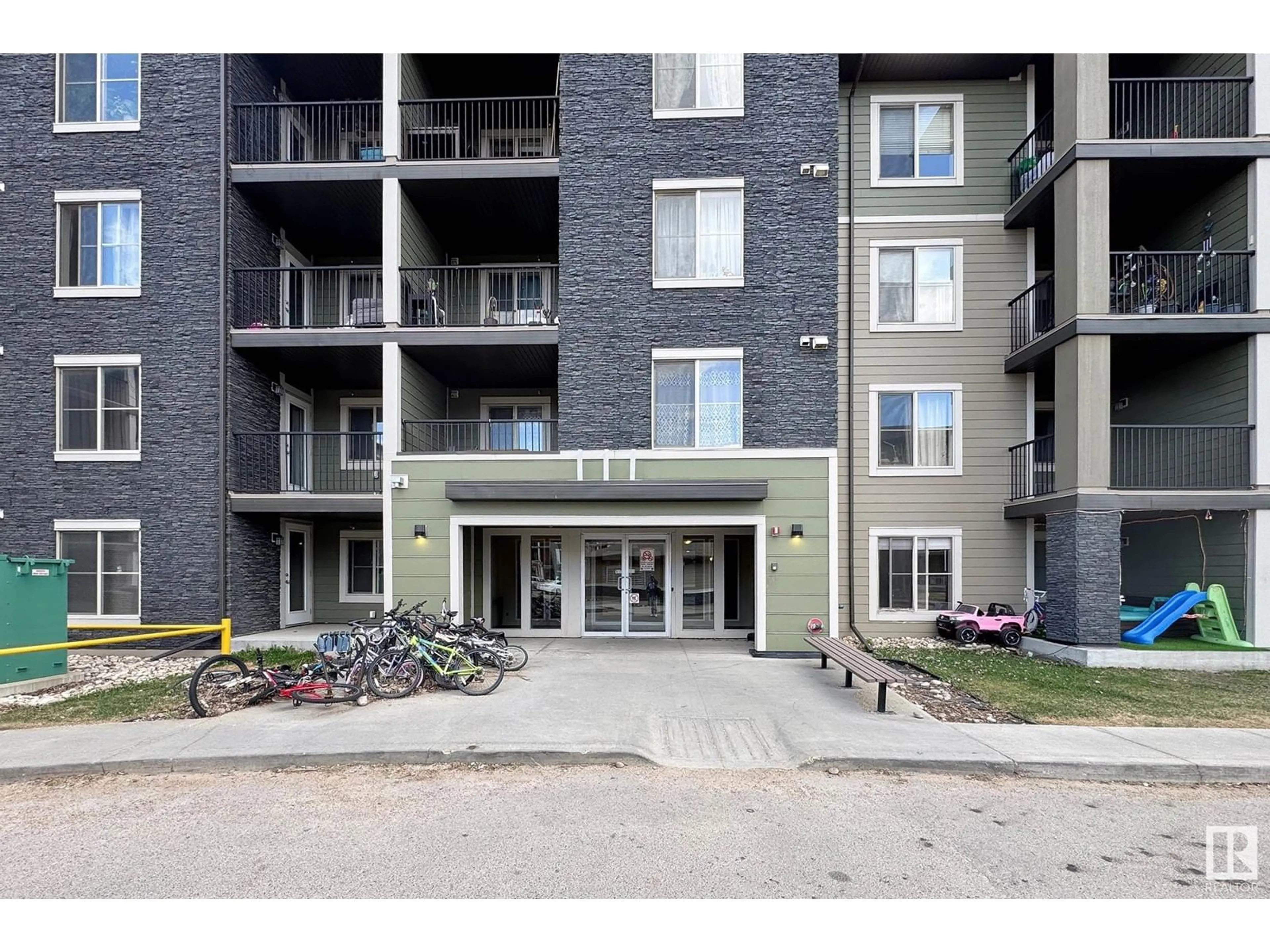 Unknown for 216 - 111 WATT CM, Edmonton Alberta T6X2C6