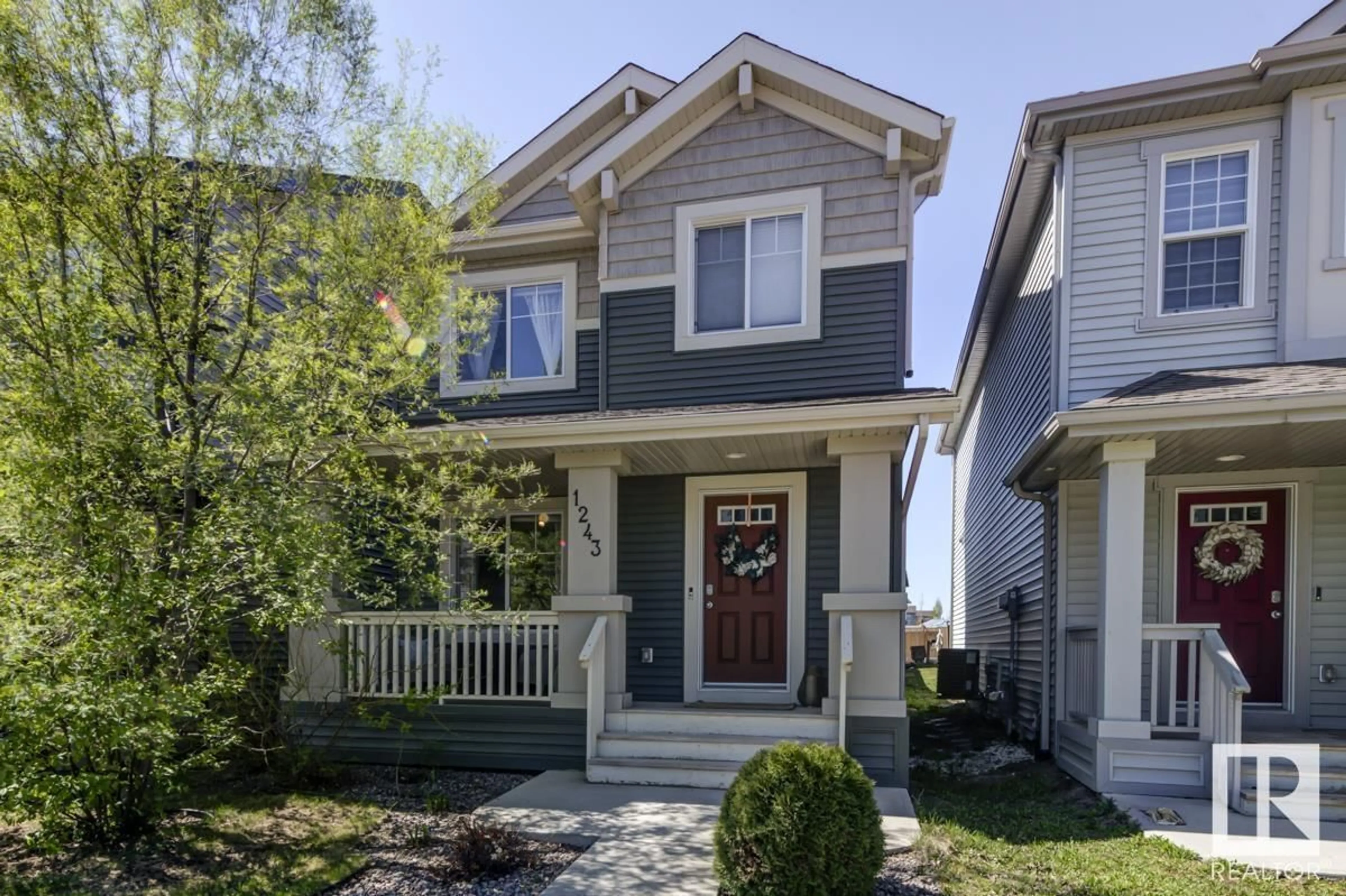 Home with vinyl exterior material, street for 1243 CHAPPELLE BV, Edmonton Alberta T6W3R1