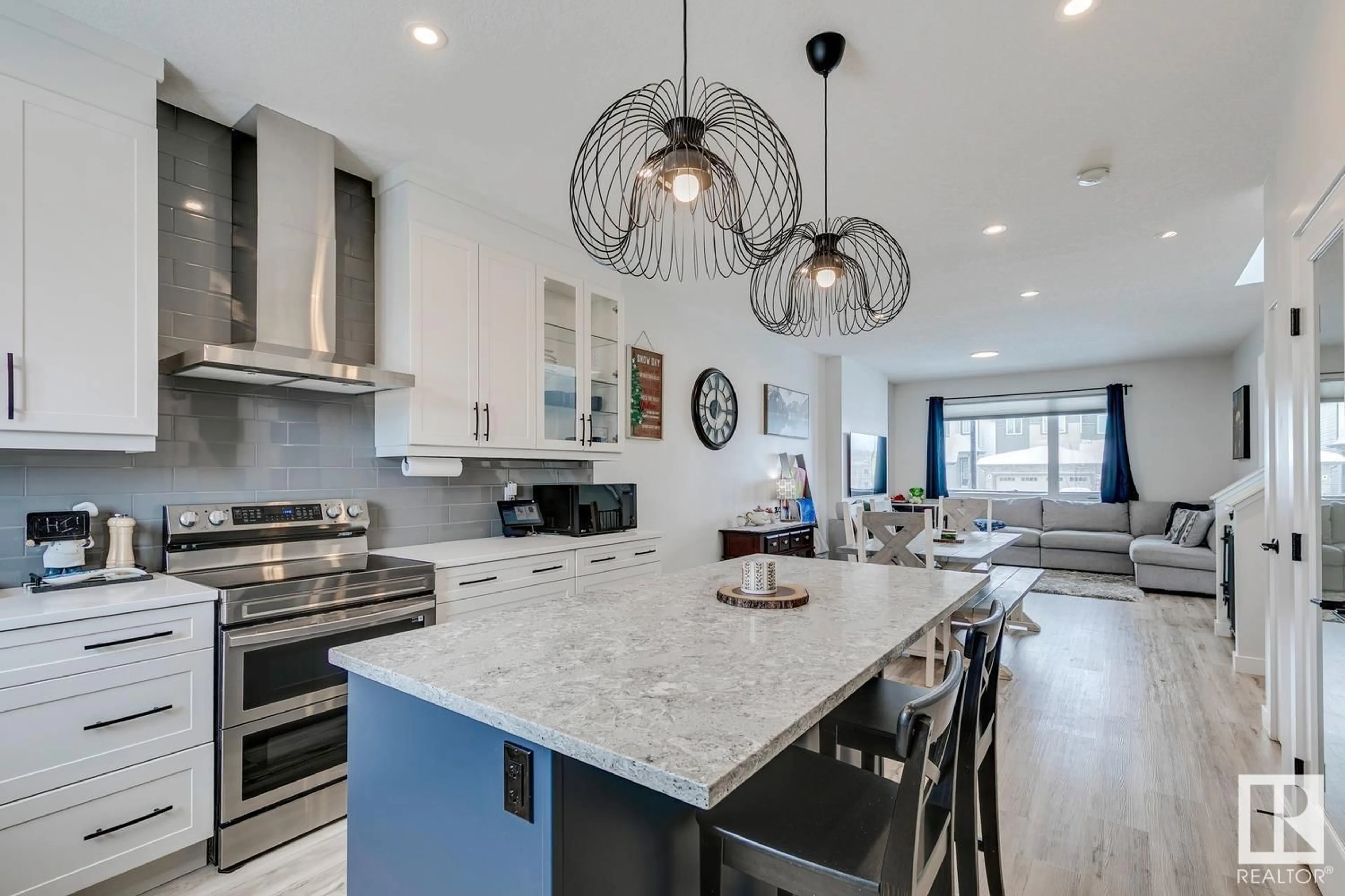 Open concept kitchen, ceramic/tile floor for NW - 13063 211 ST, Edmonton Alberta T5S0P5