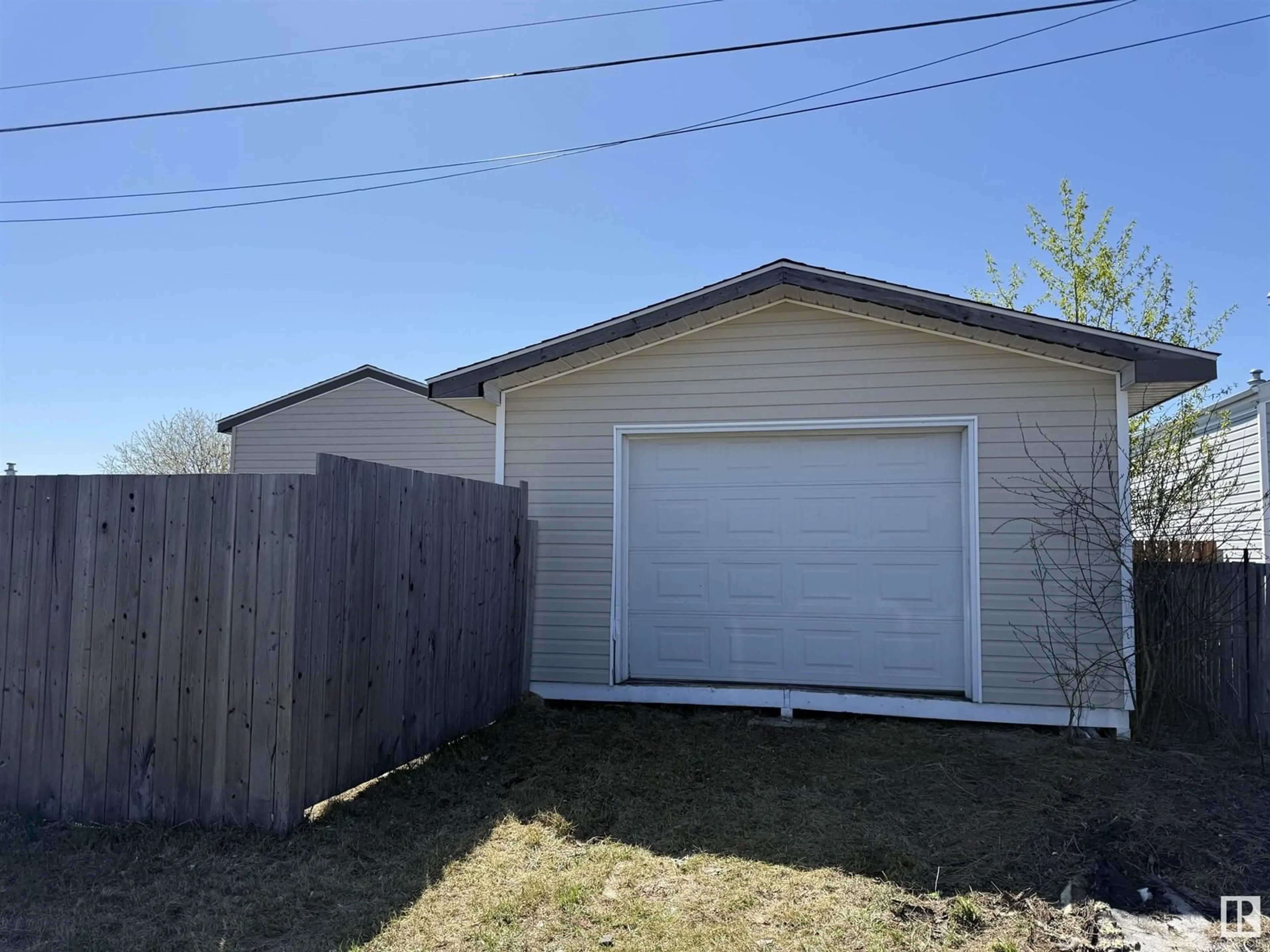 Shed for 336 - 49231 RR80, Rural Brazeau County Alberta T7A1L7
