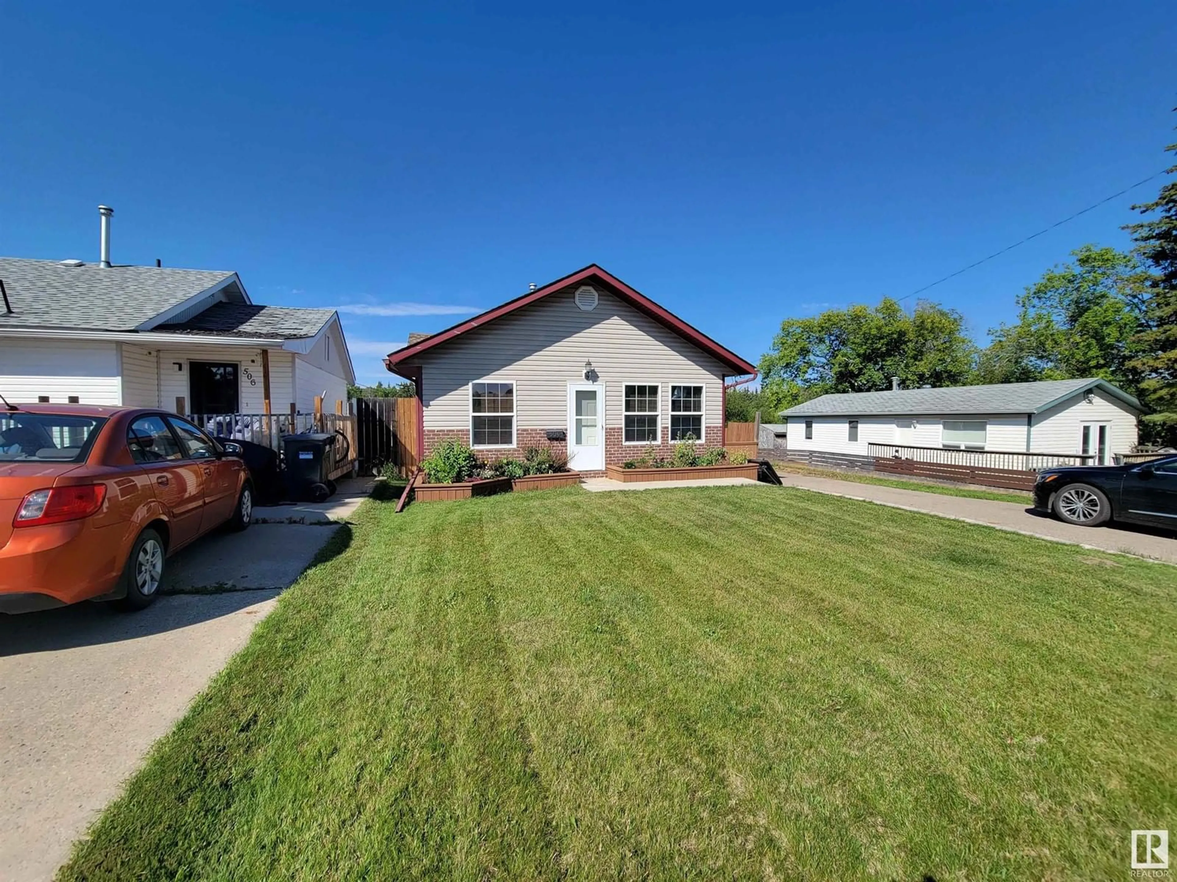 A pic from outside/outdoor area/front of a property/back of a property/a pic from drone, street for 504 17 AV, Cold Lake Alberta T9M1L4