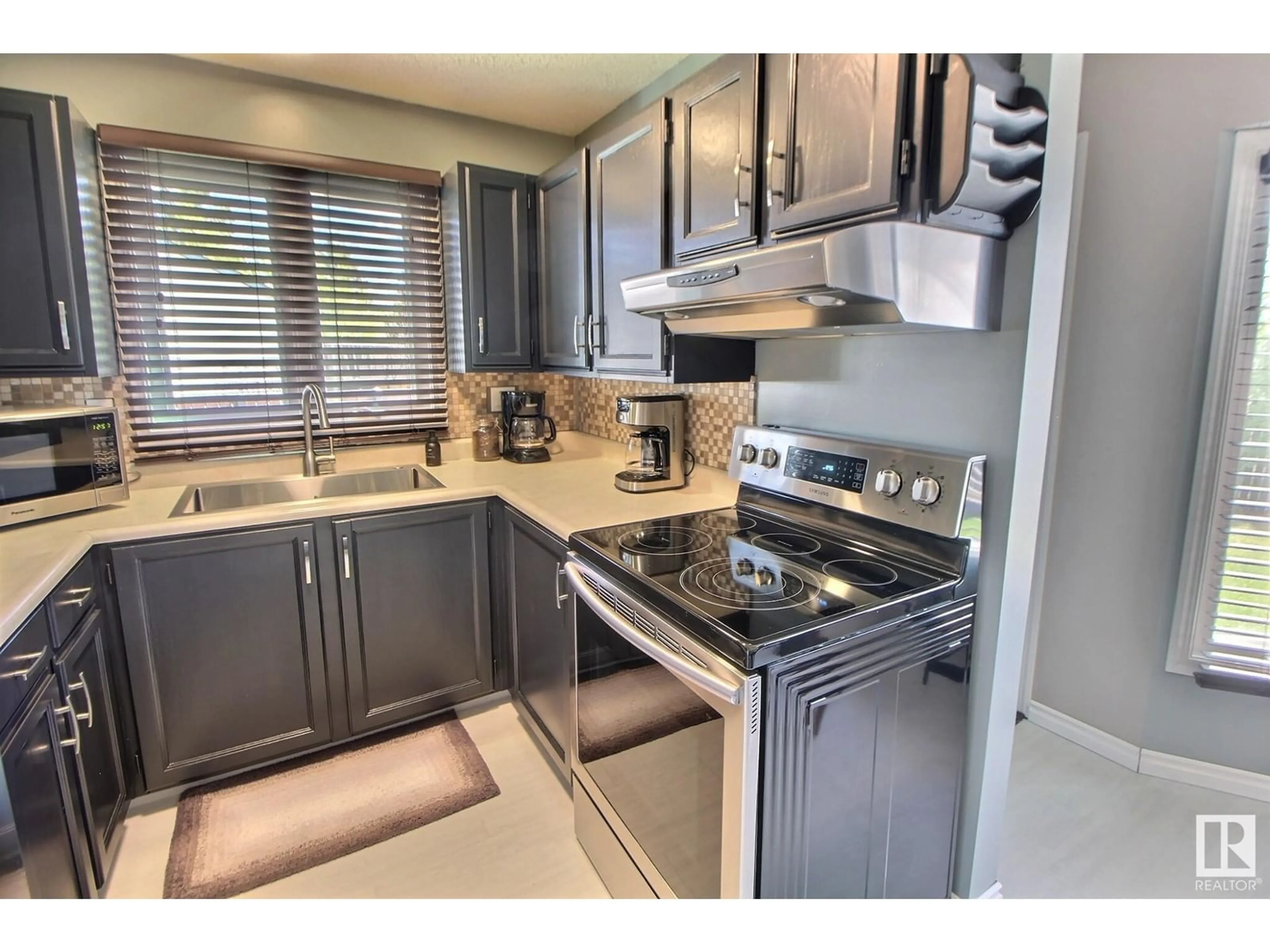 Standard kitchen, unknown for 2407 145 AV, Edmonton Alberta T5Y2J5