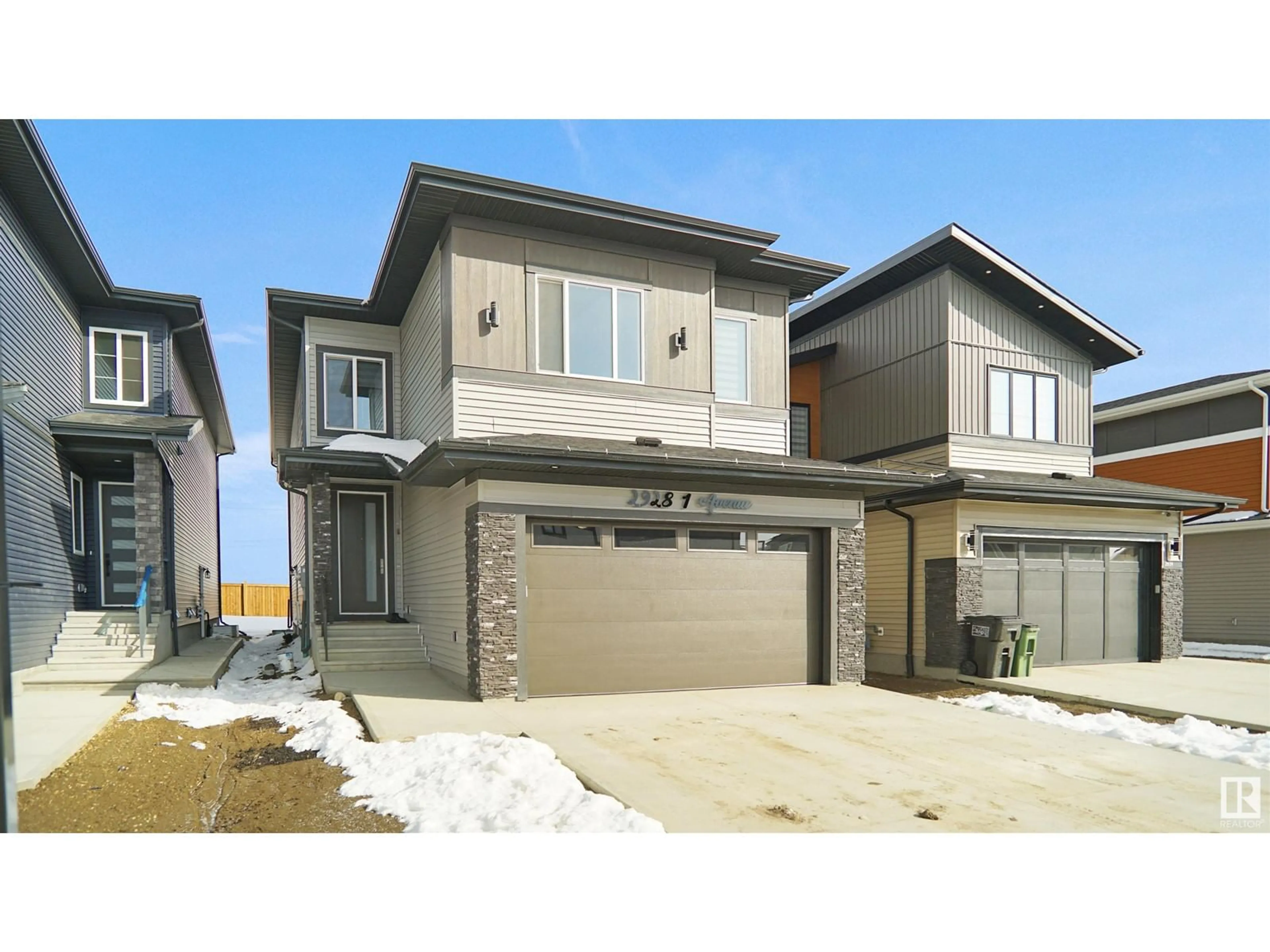 Unknown for SW - 2928 1 AV, Edmonton Alberta T6X3E2