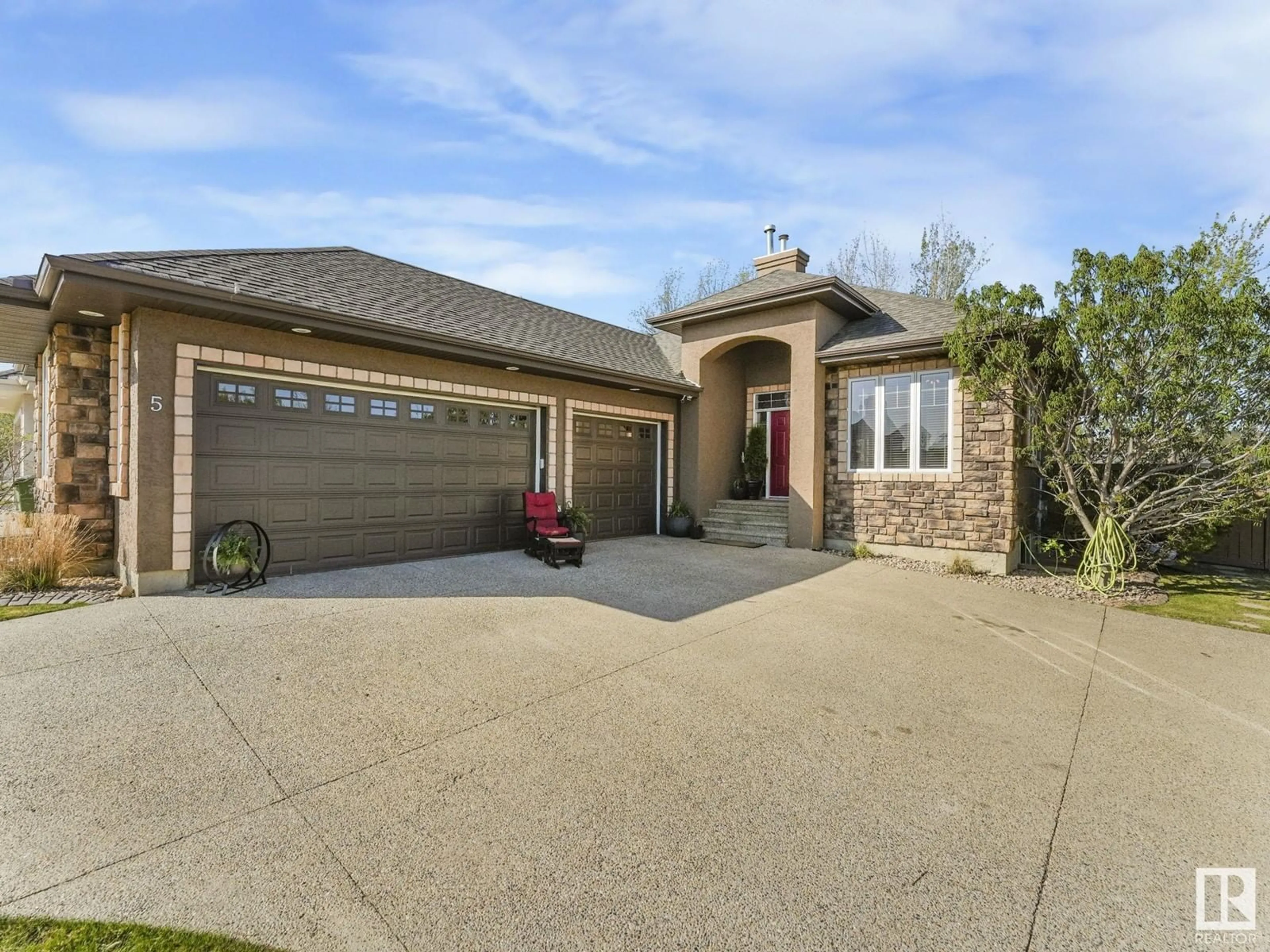 Home with brick exterior material, street for 5 KINGSMOOR CL, St. Albert Alberta T8N0S4