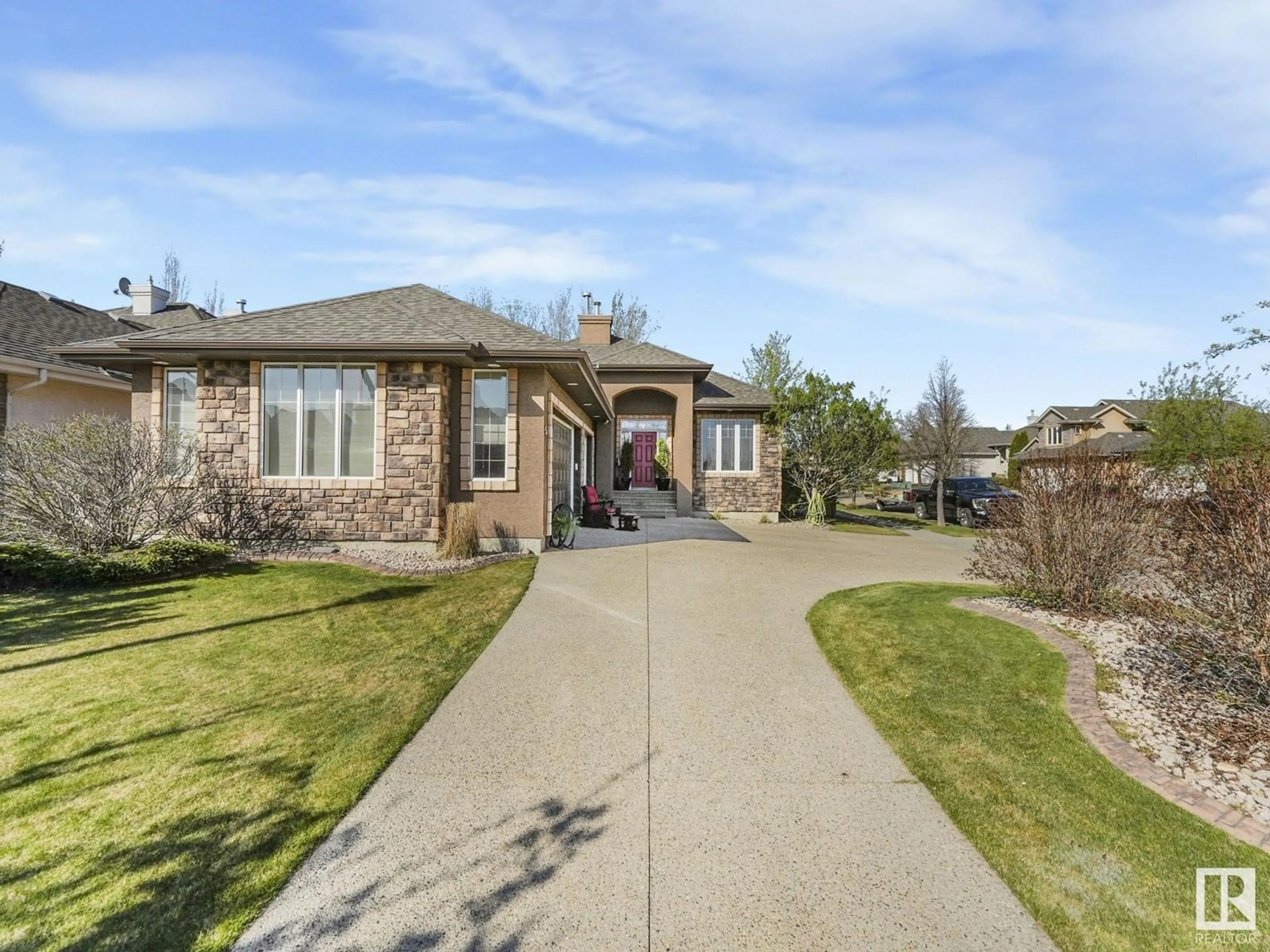 Home with brick exterior material, street for 5 KINGSMOOR CL, St. Albert Alberta T8N0S4