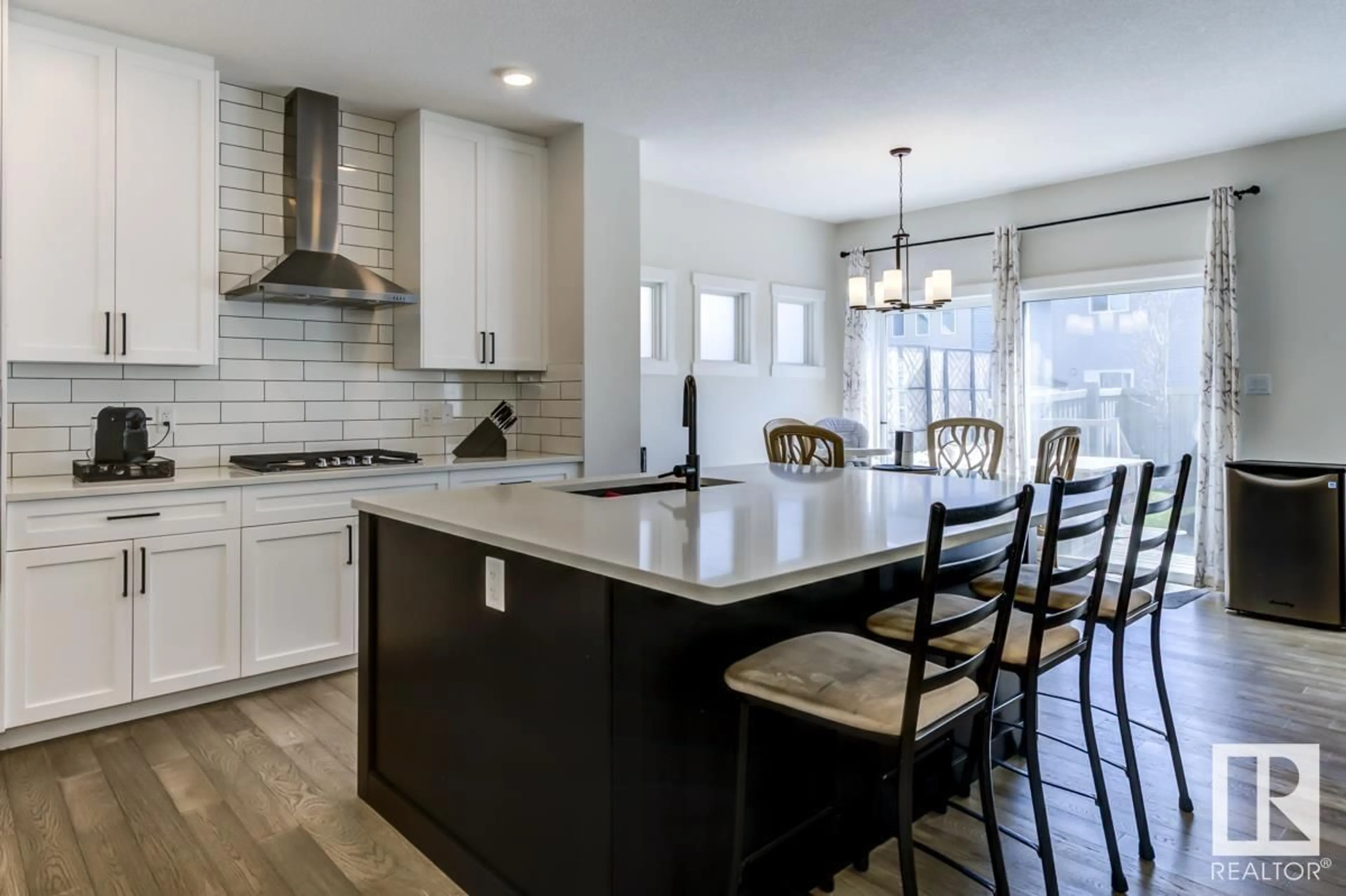 Open concept kitchen, ceramic/tile floor for LI SW - 6335 CRAWFORD LINK, Edmonton Alberta T6W3Y6