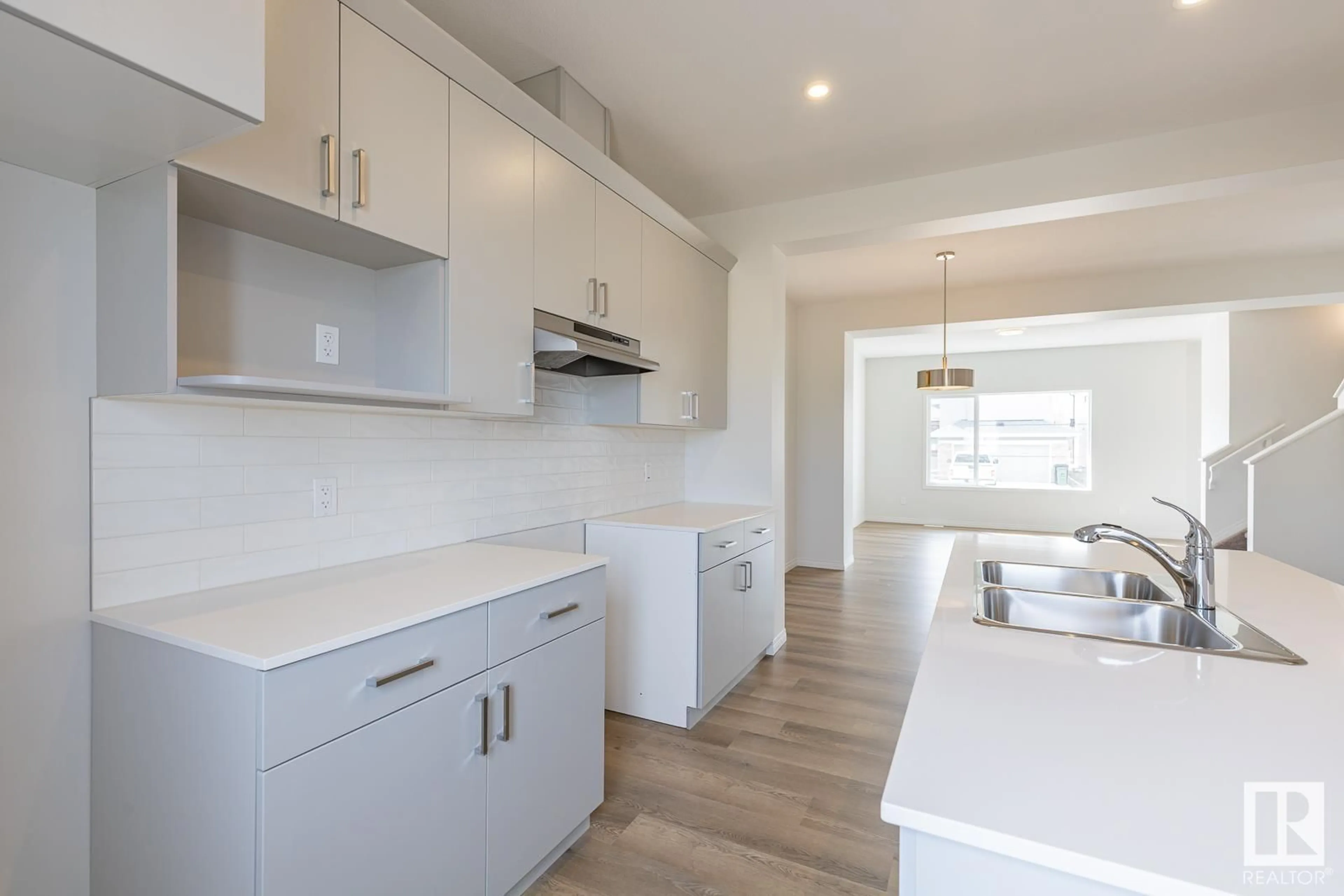 Open concept kitchen, unknown for 6272 175 AV, Edmonton Alberta T5Y4H3