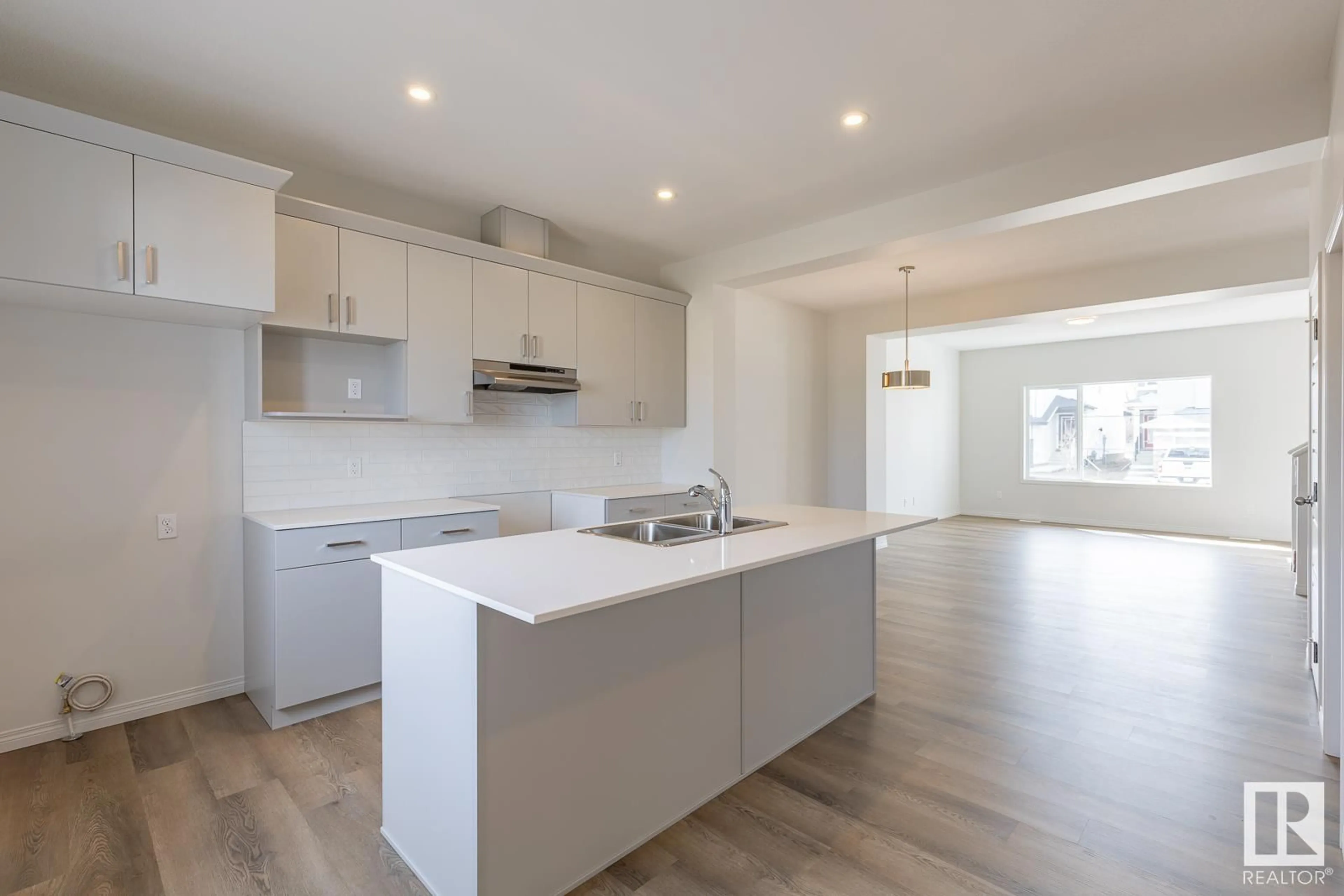 Open concept kitchen, unknown for 6272 175 AV, Edmonton Alberta T5Y4H3