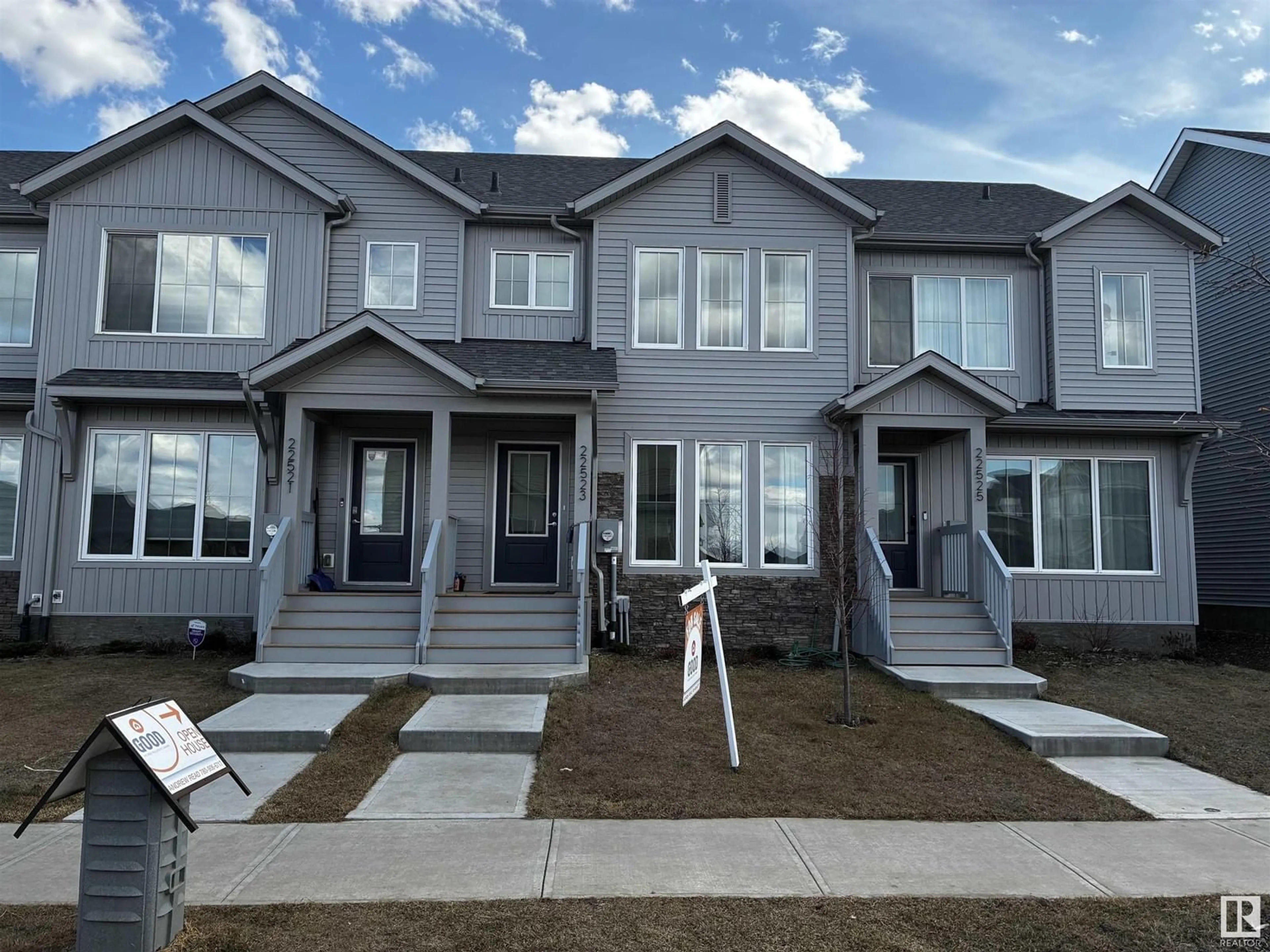 Home with vinyl exterior material, street for 22523 93 AV, Edmonton Alberta T5T7K2