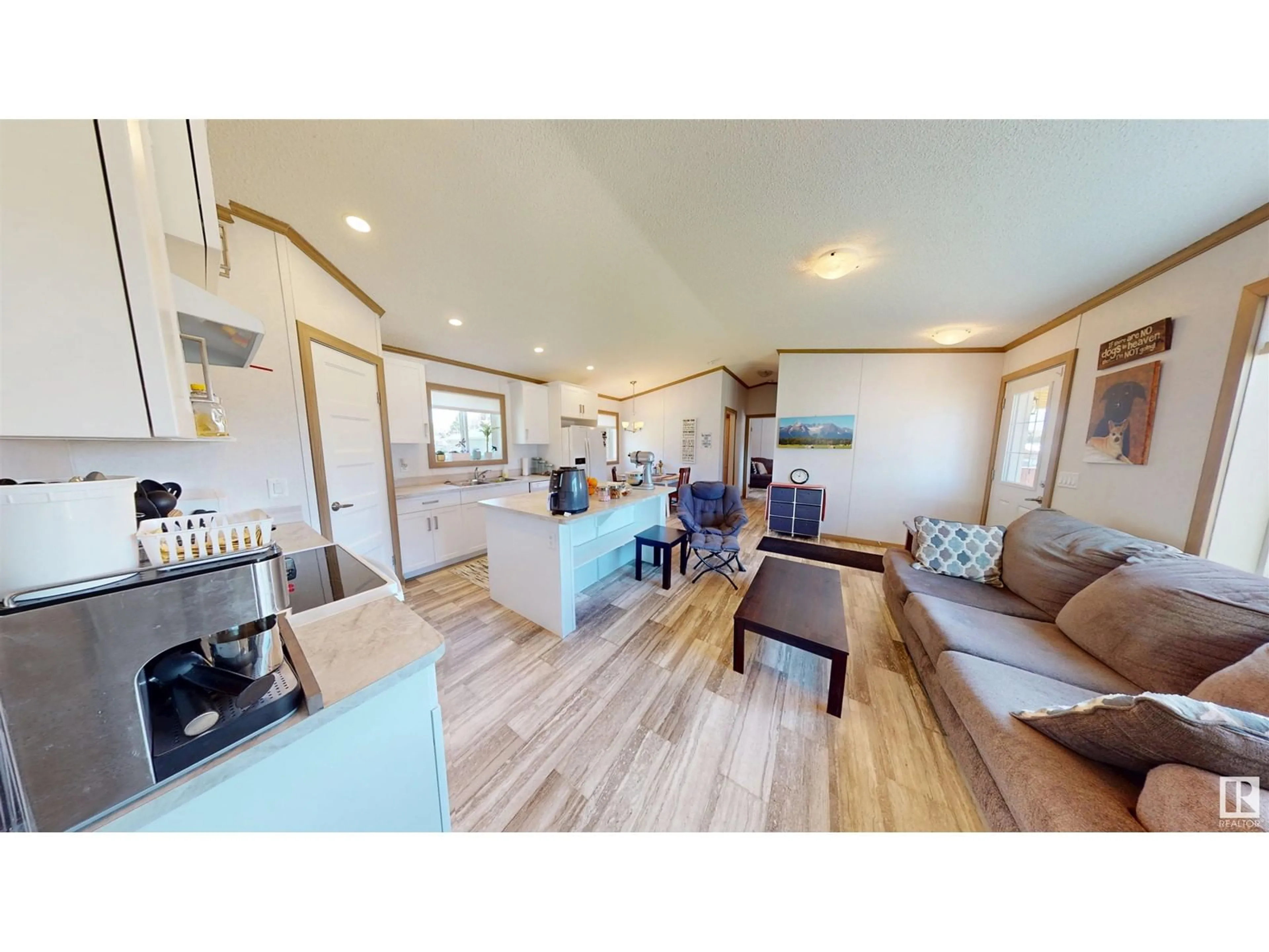 Unknown for 5028 54 AV, Wabamun Alberta T0E2K0