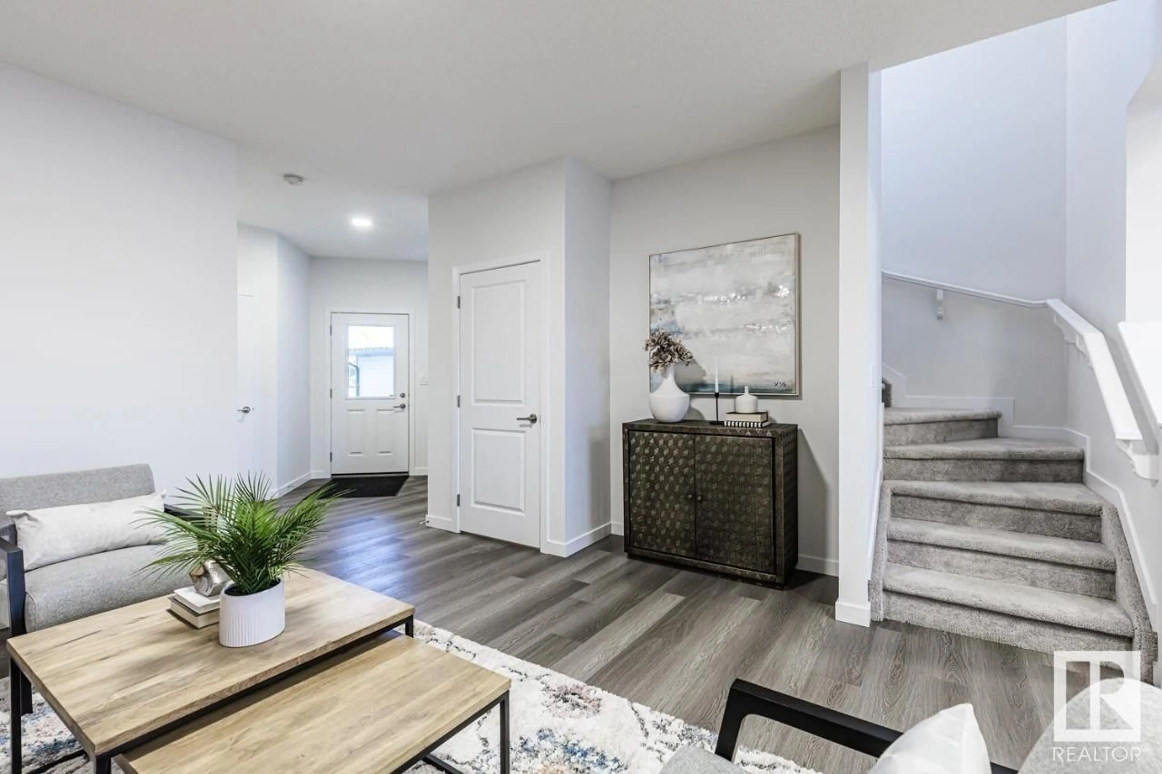 Indoor entryway for 15138 26 ST, Edmonton Alberta T5Y3Y5