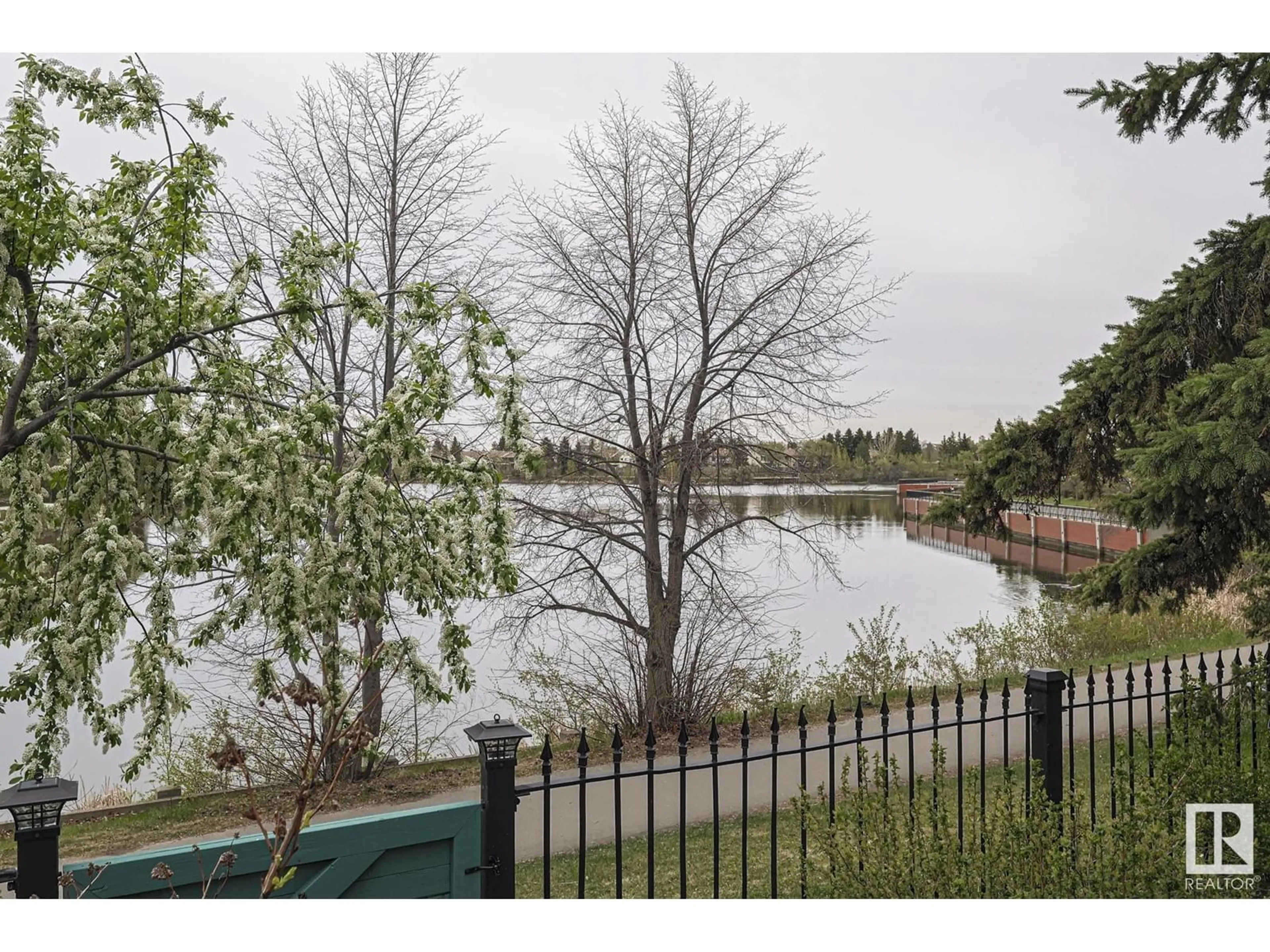 Patio, water/lake/river/ocean view for 15705 111 ST, Edmonton Alberta T5X4S3