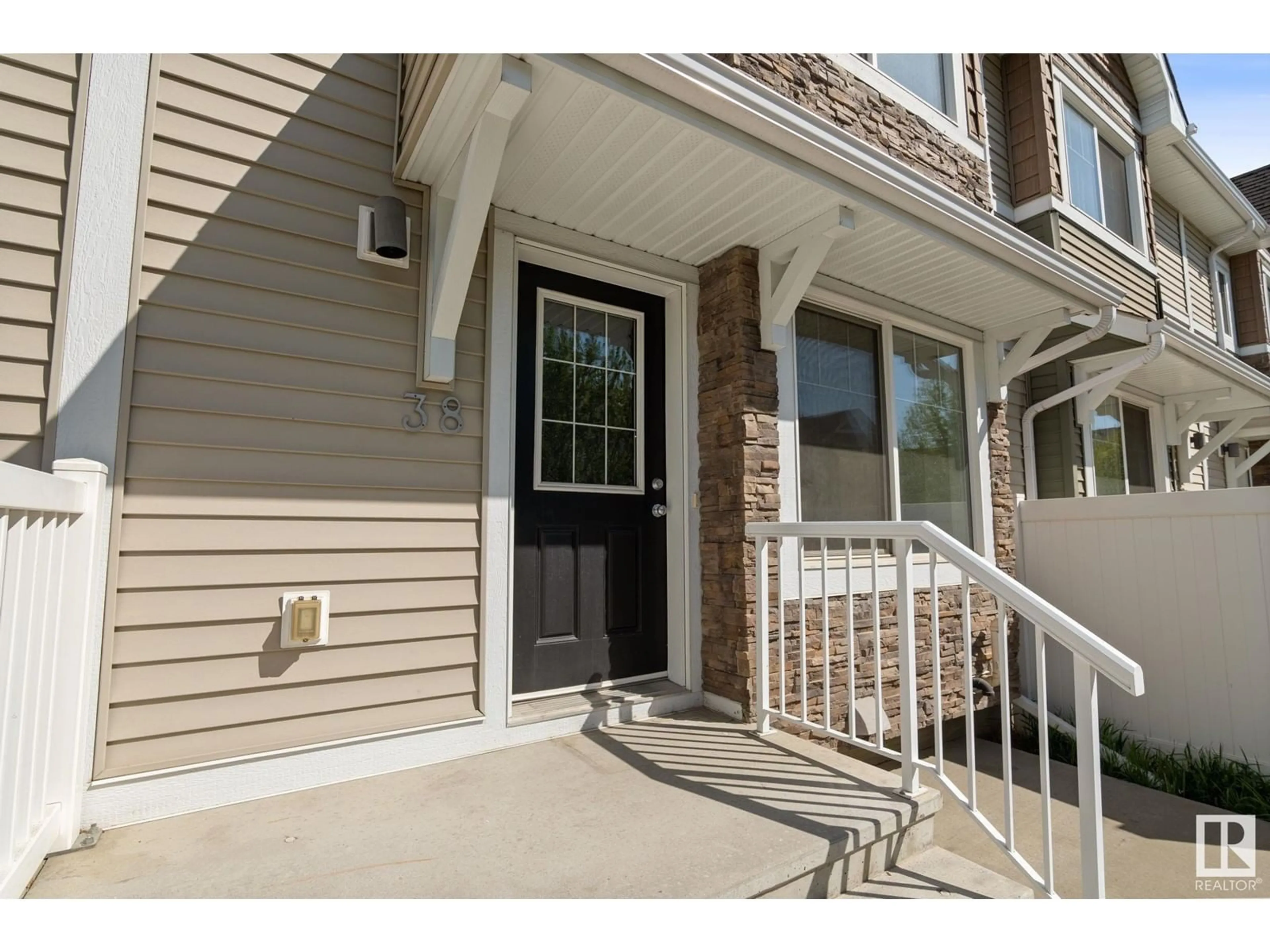Unknown for 38 CLAREVIEW RD, Edmonton Alberta T5A0Z6