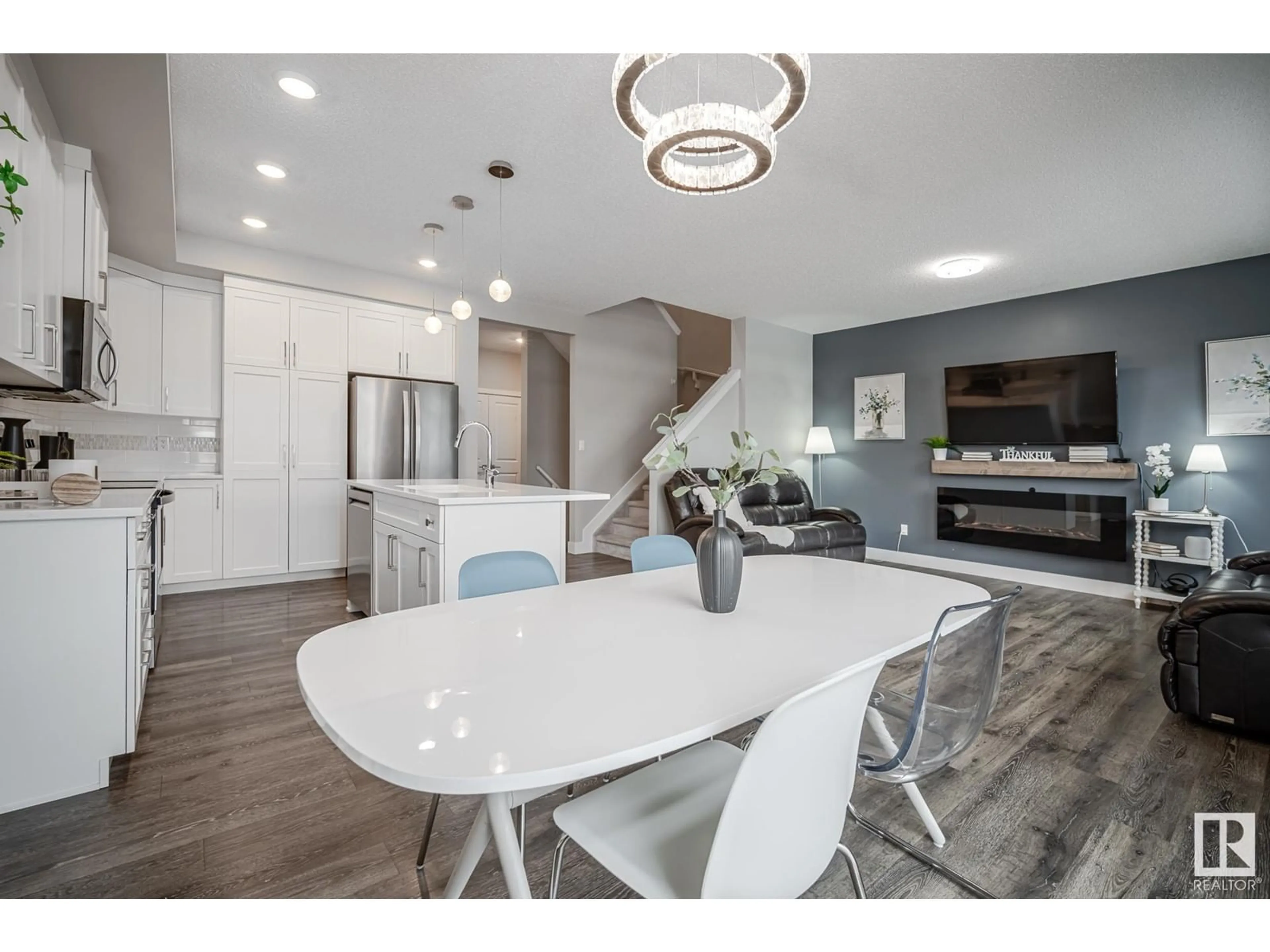 Open concept kitchen, unknown for 1440 DARBY GREEN GR, Edmonton Alberta T6W4N5
