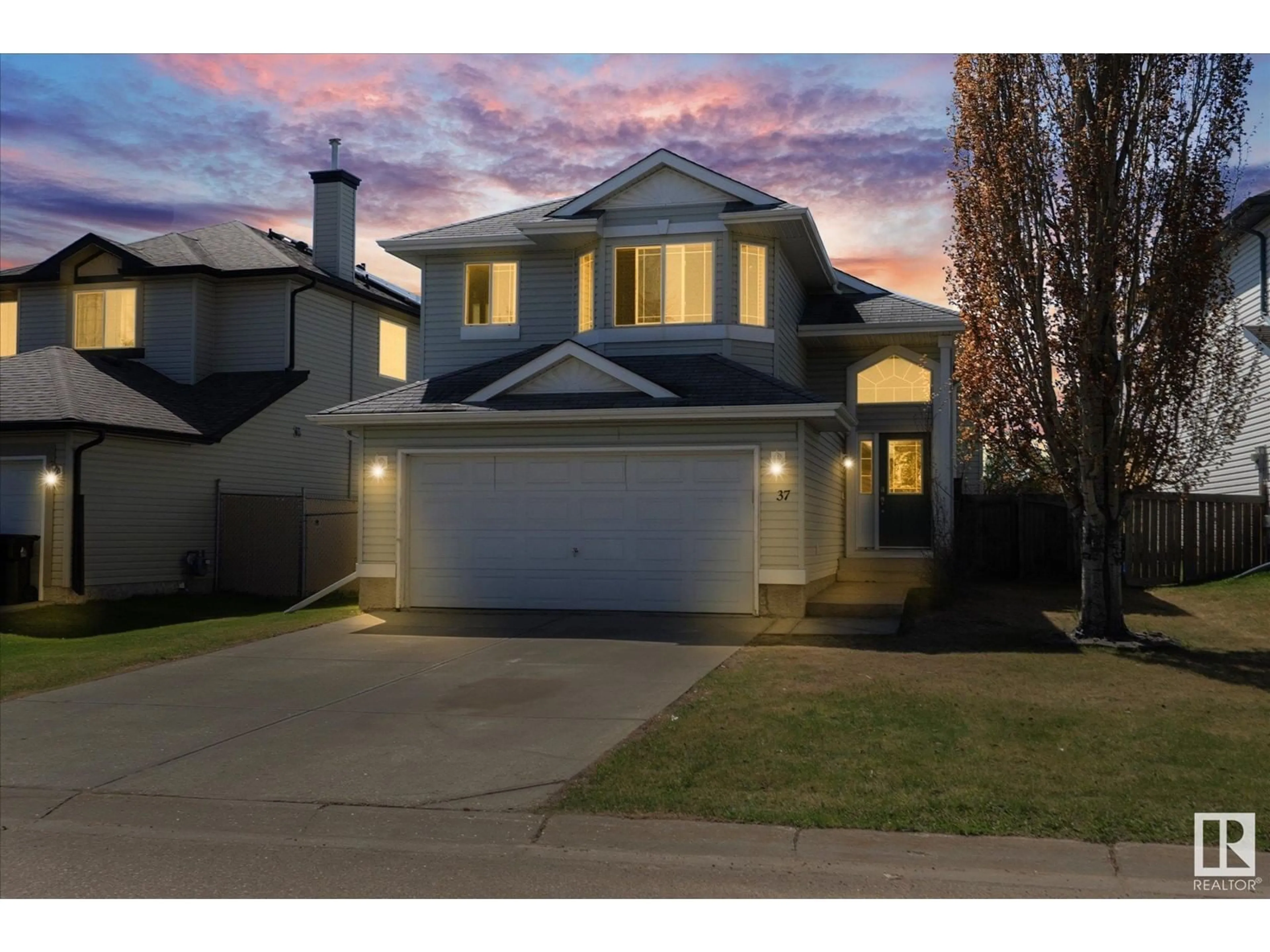 Unknown for 37 HEATHERLANDS WY, Spruce Grove Alberta T7X4L2