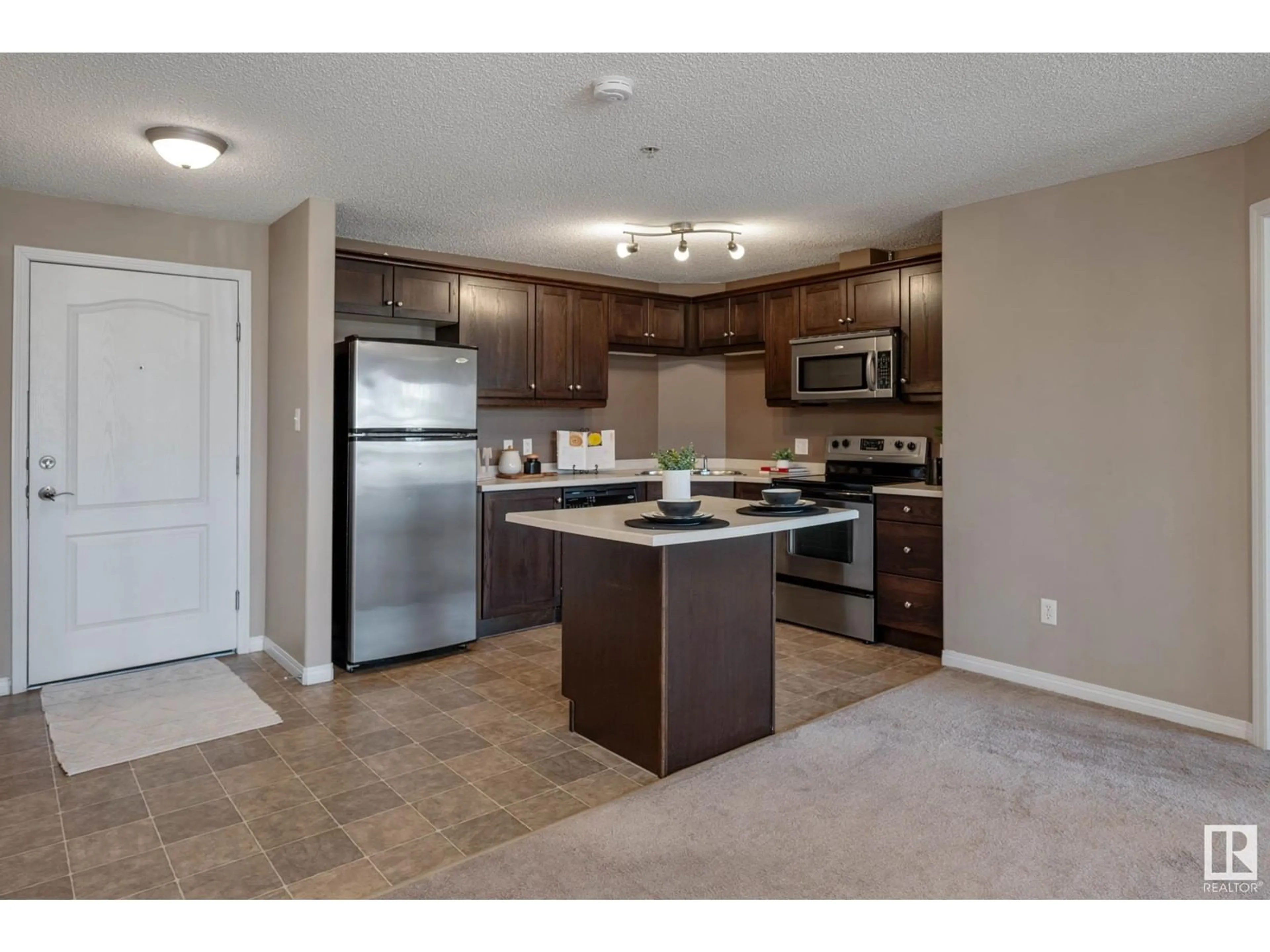 Standard kitchen, unknown for 7331 - 6325 SOUTH TERWILLEGAR DR, Edmonton Alberta T6R0L8